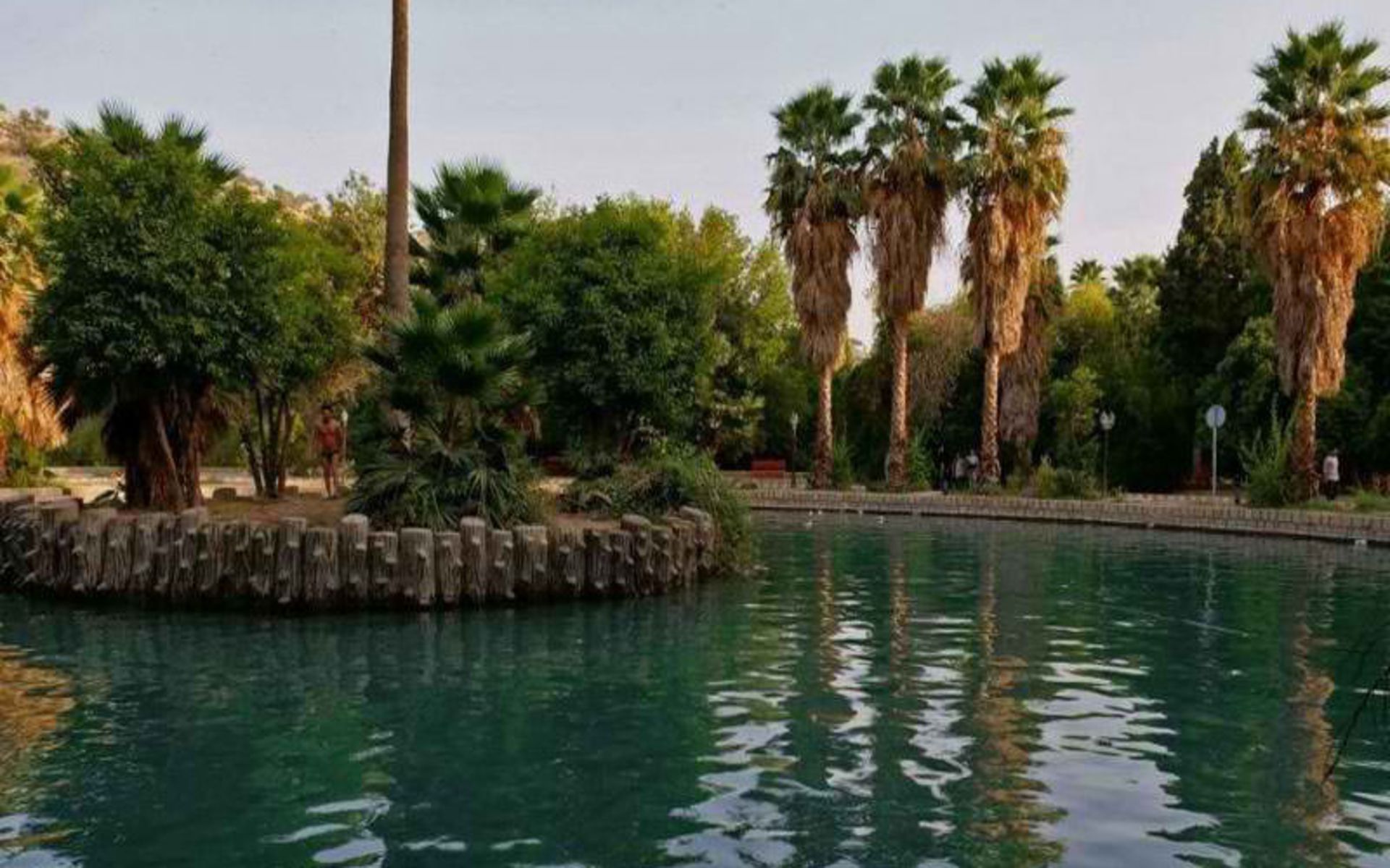 باغ چشمه بلقیس چرام