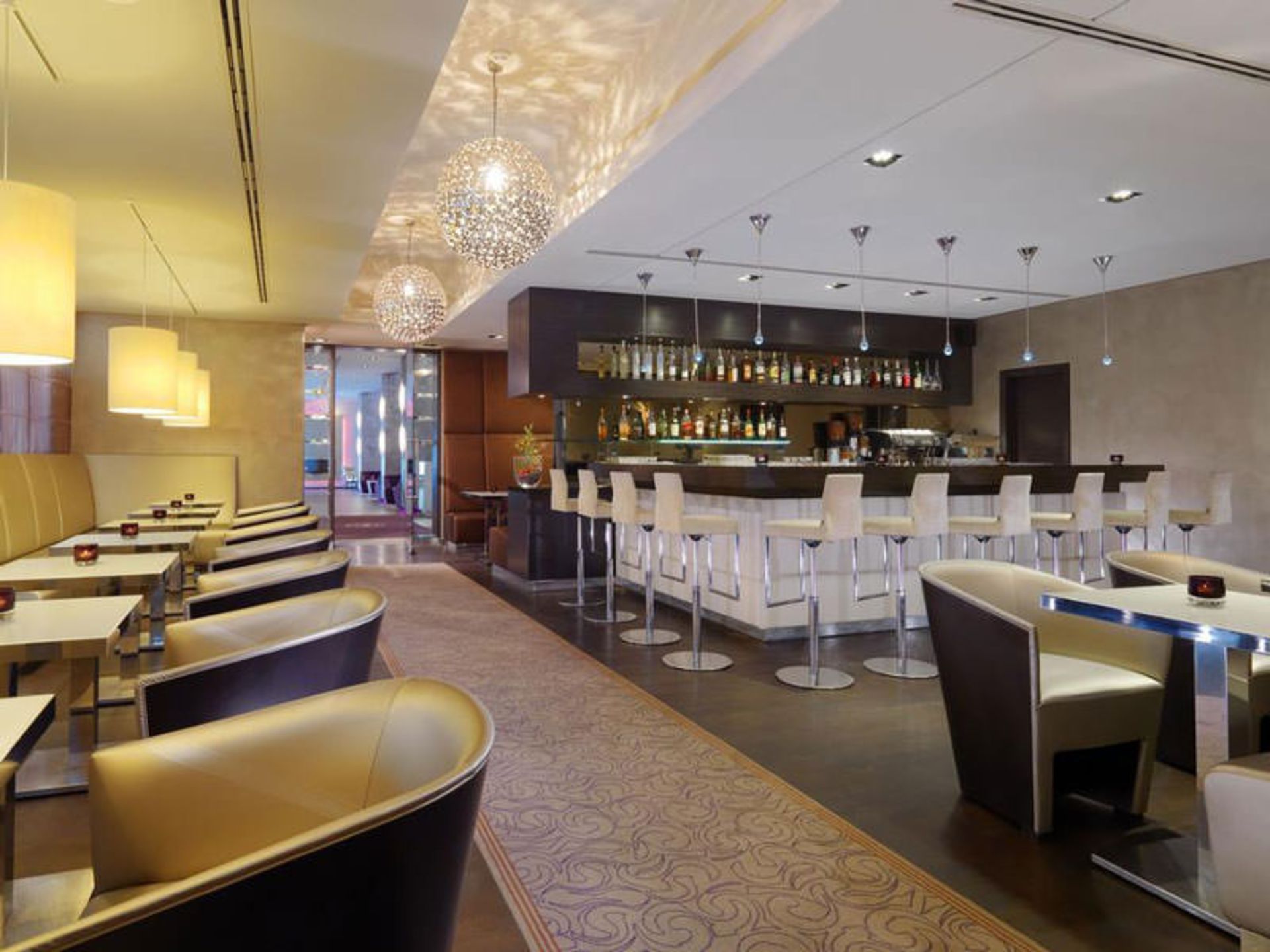 هتل شرایتون مونیخ آرابلا پارک (Sheraton München Arabellapark Hotel)