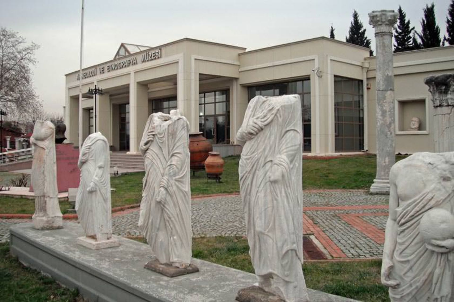 قوجاایلی