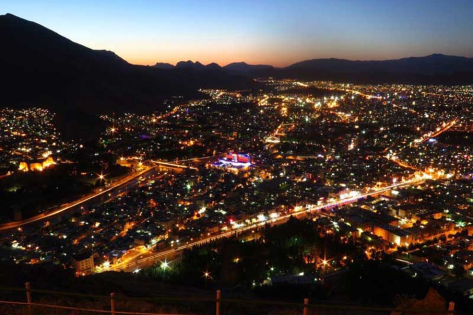 بام لرستان