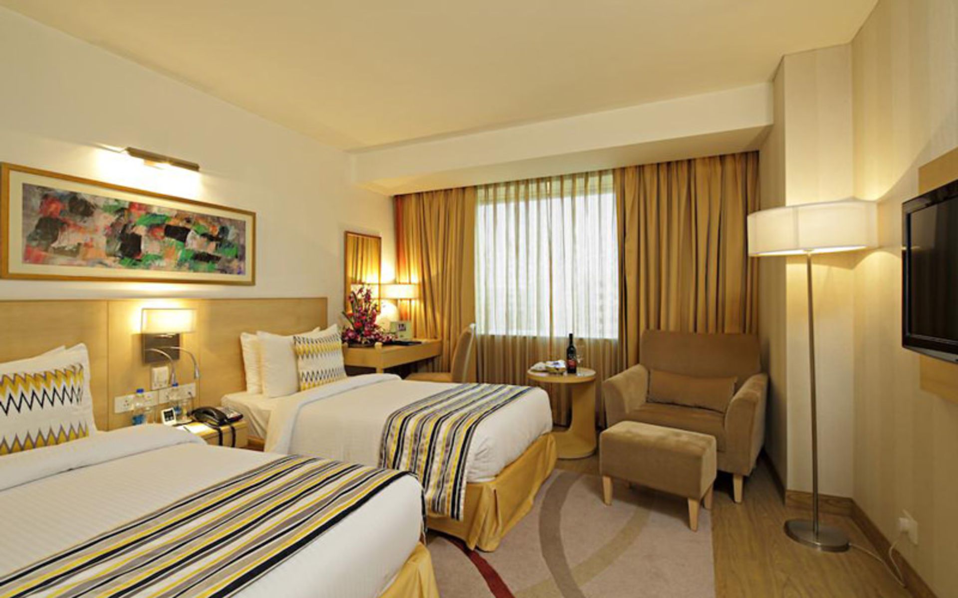 هتل کانتری این اند سوئیت بار رادیسون دهلی ساکت (Country Inn & Suites By Radisson, Delhi Saket)