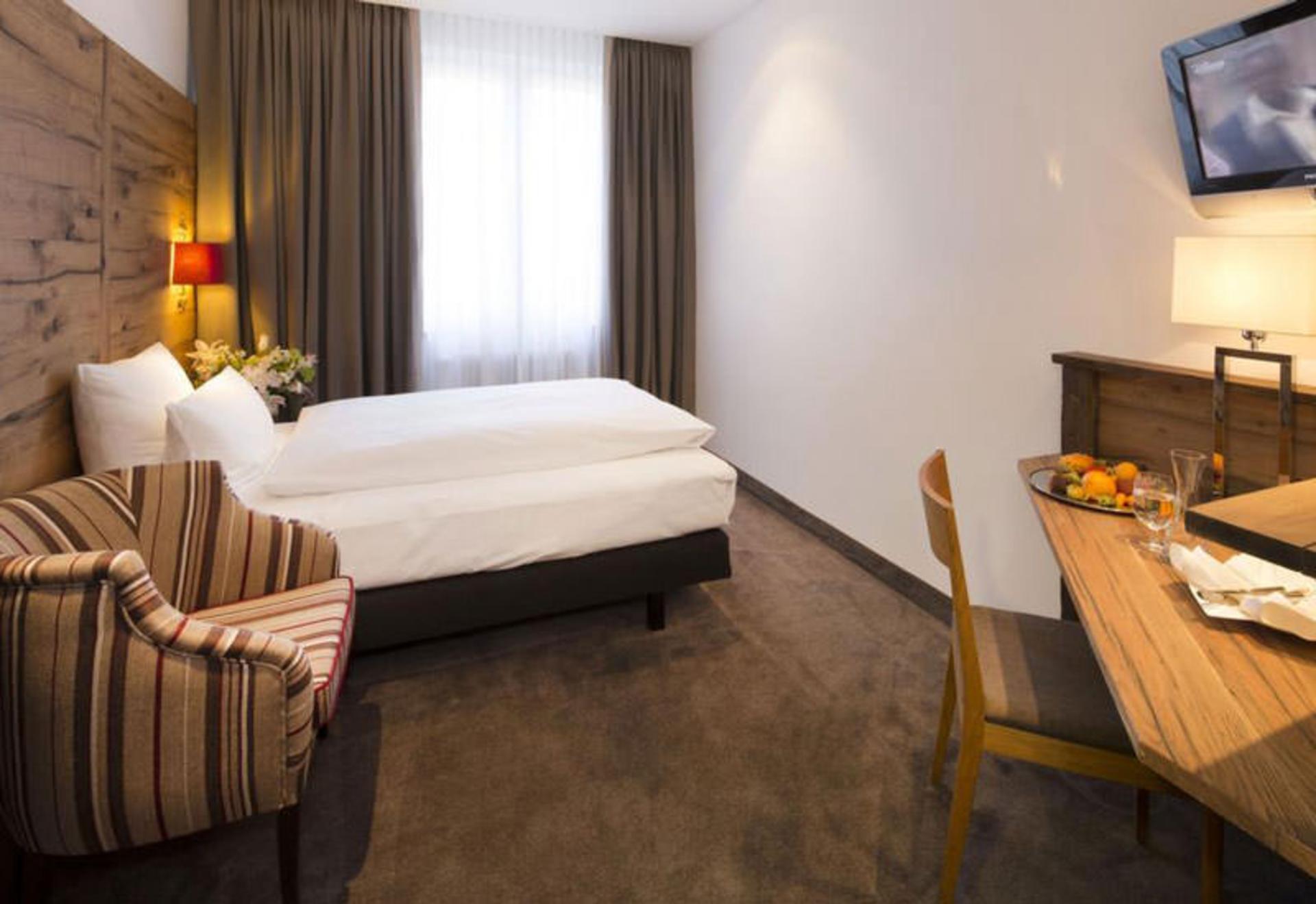 هتل ایدن ولف (Eden Hotel Wolff)