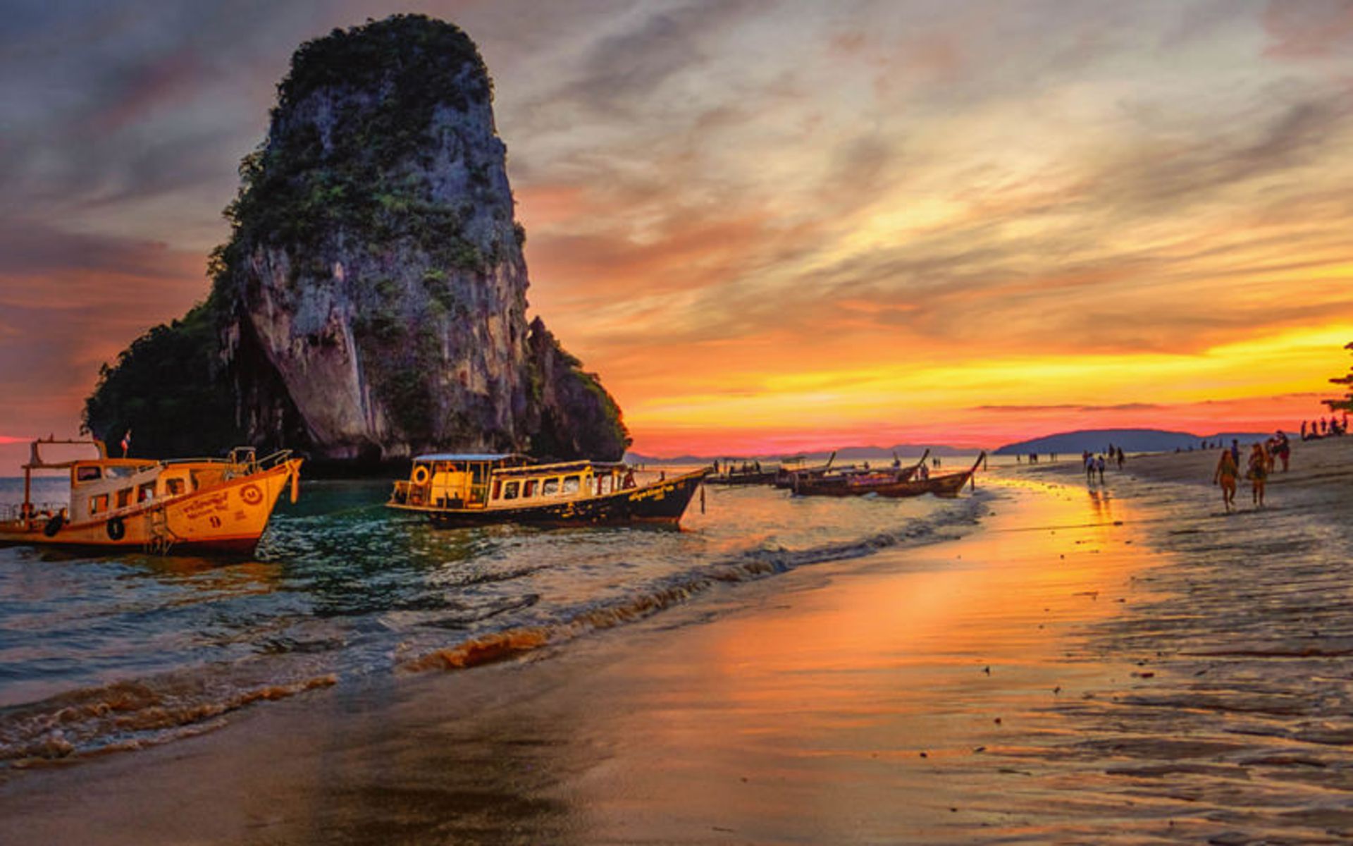 ساحل فرا نانگ (Phra Nang Beach)