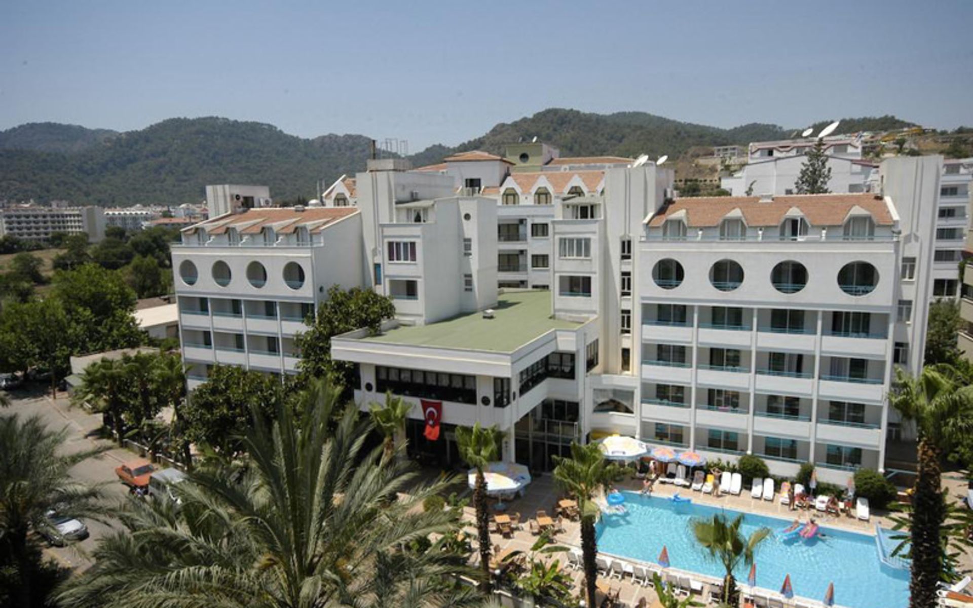 هتل سسین (Sesin Hotel)