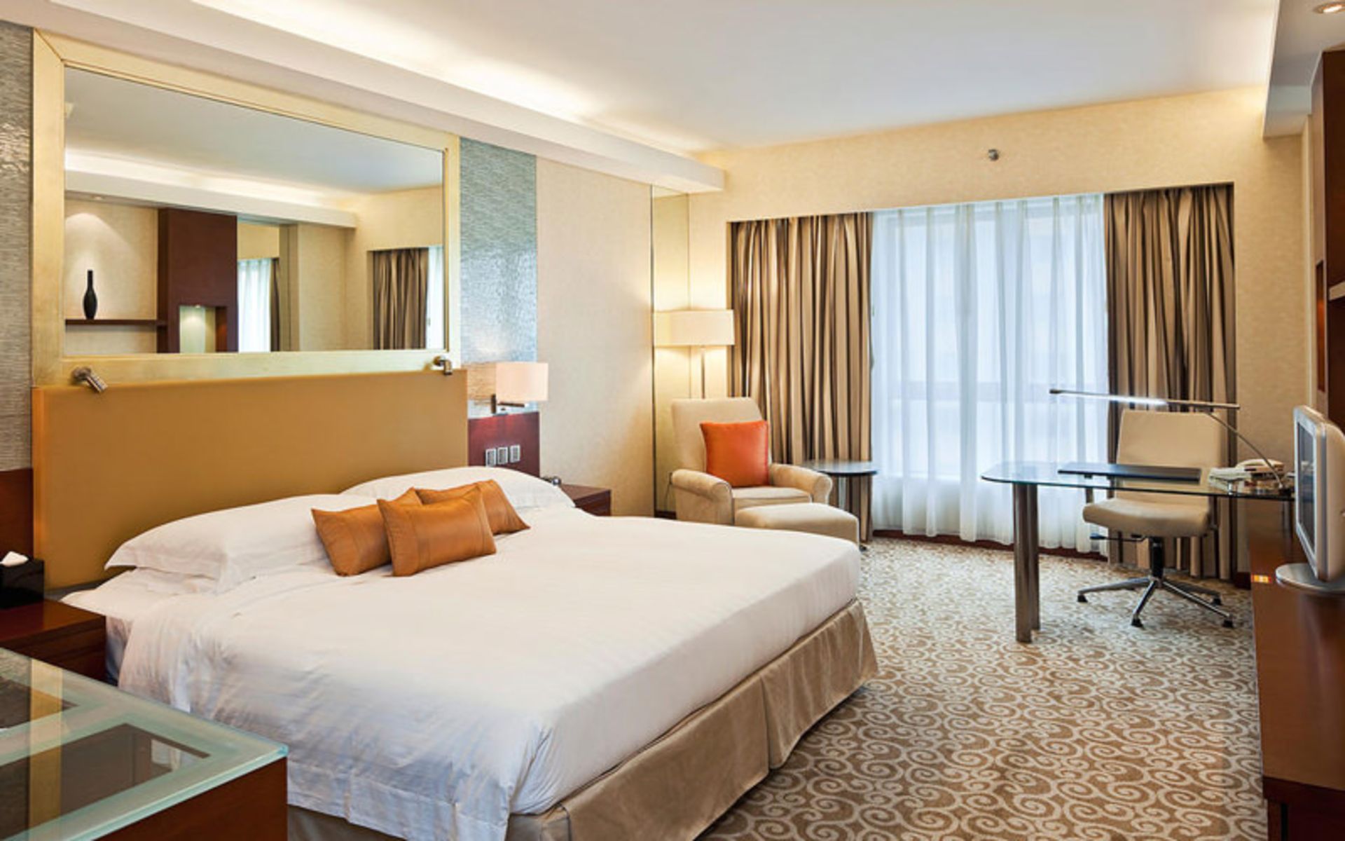 هتل کراون پلازا بیجینگ وانگفوجینگ (Crowne Plaza Beijing Wangfujing)