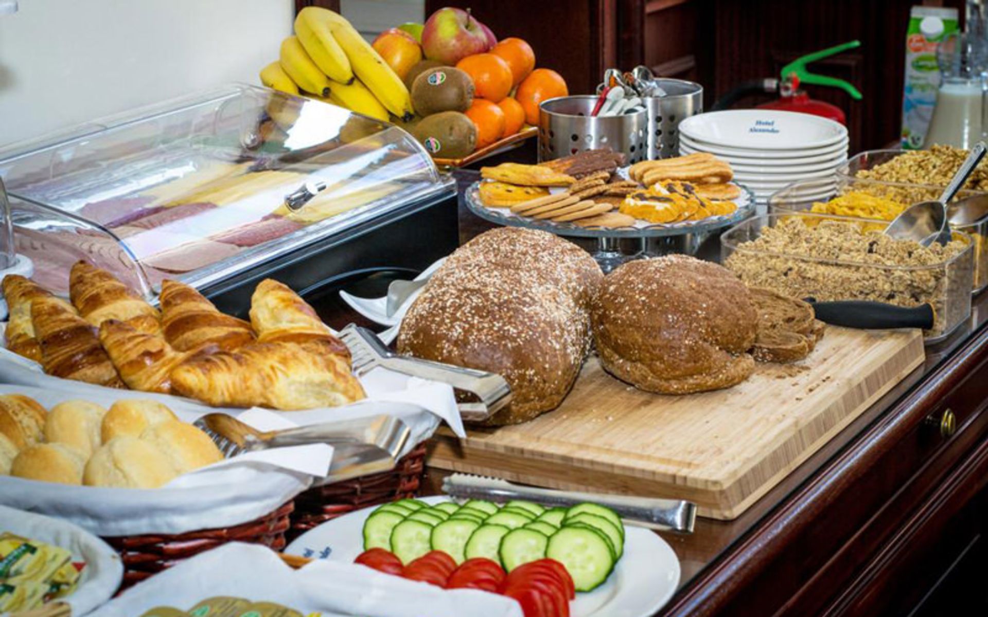 هتل الکساندر (Hotel Alexander)
