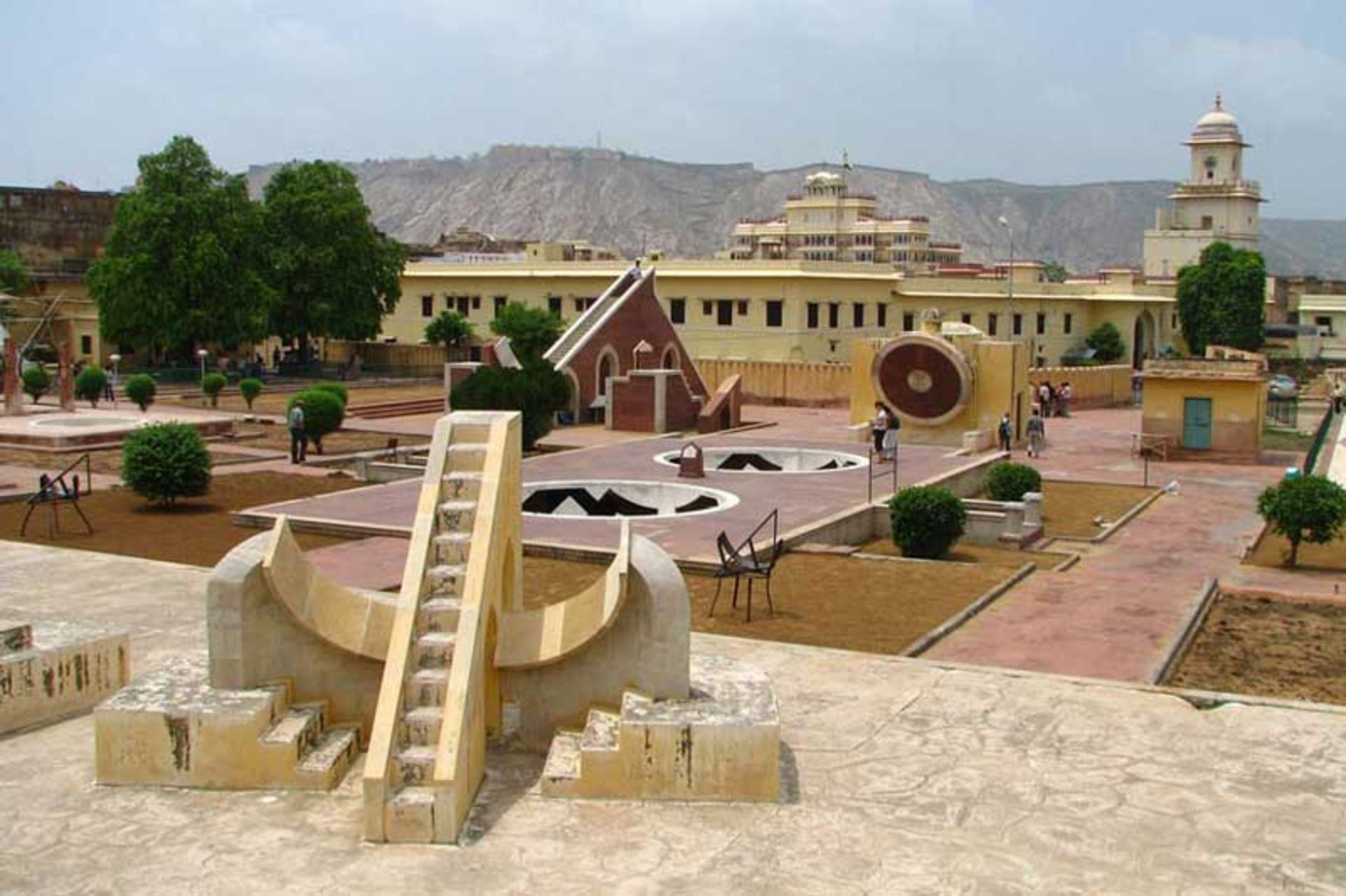رصدخانه جانتار مانتار (Jantar Mantar Observatory)