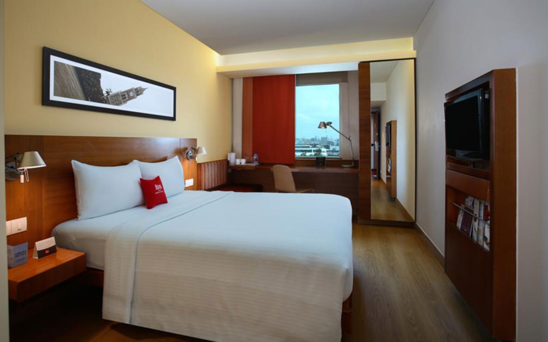 هتل ایبیس مومبای ایرپورت- آکور هتلز (ibis Mumbai Airport - An AccorHotels Brand)