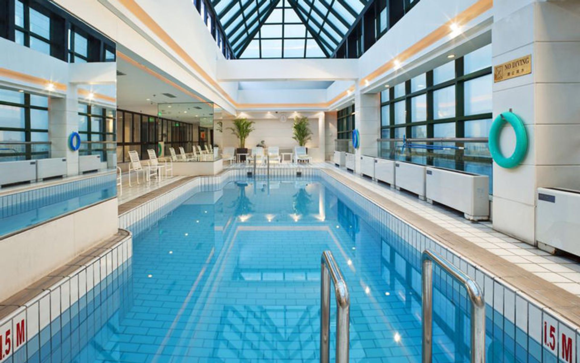 هتل کراون پلازا بیجینگ وانگفوجینگ (Crowne Plaza Beijing Wangfujing)