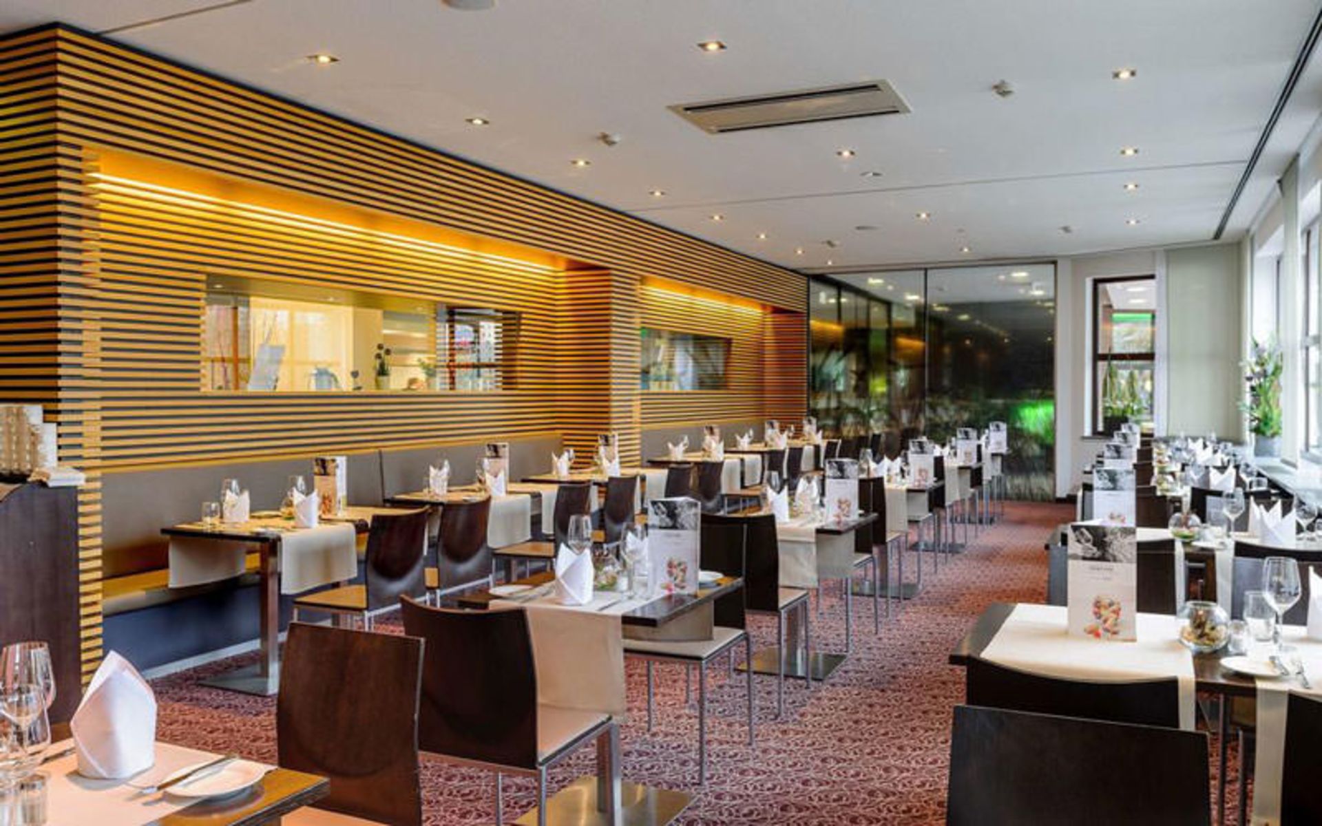 هتل مرکور هتل مونیخ سود مسه (Mercure Hotel München Süd Messe)