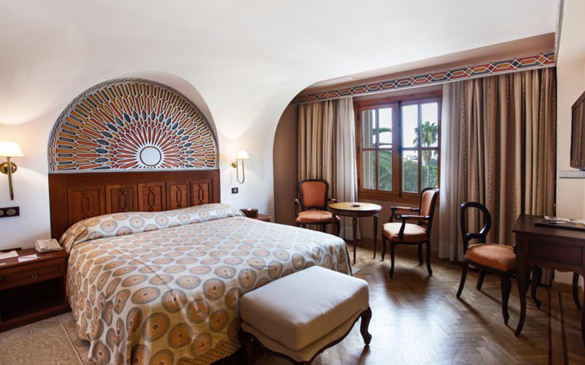 هتل گرند ویلا د فرنس (Grand Hotel Villa de France)