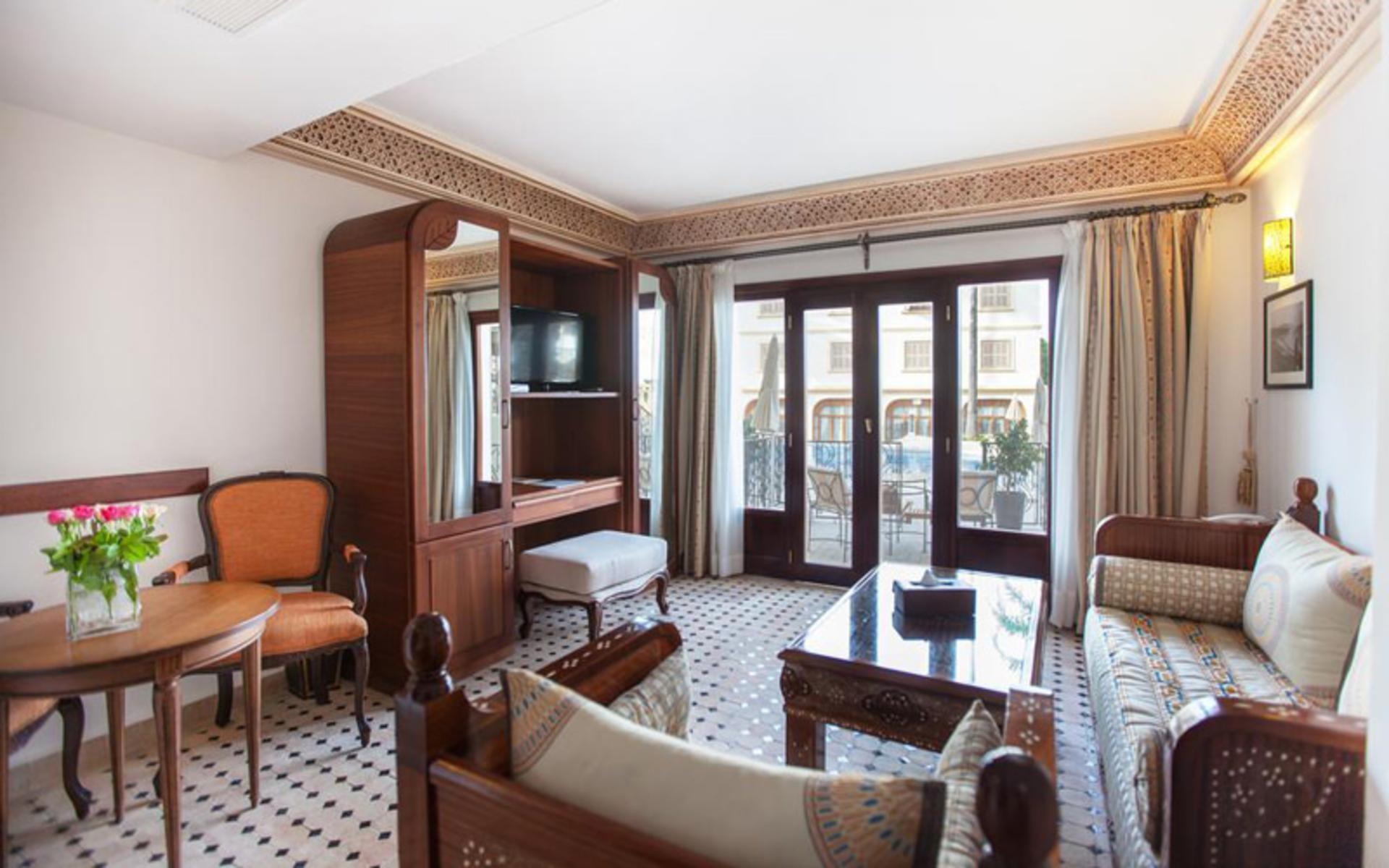 هتل گرند ویلا د فرنس (Grand Hotel Villa de France)
