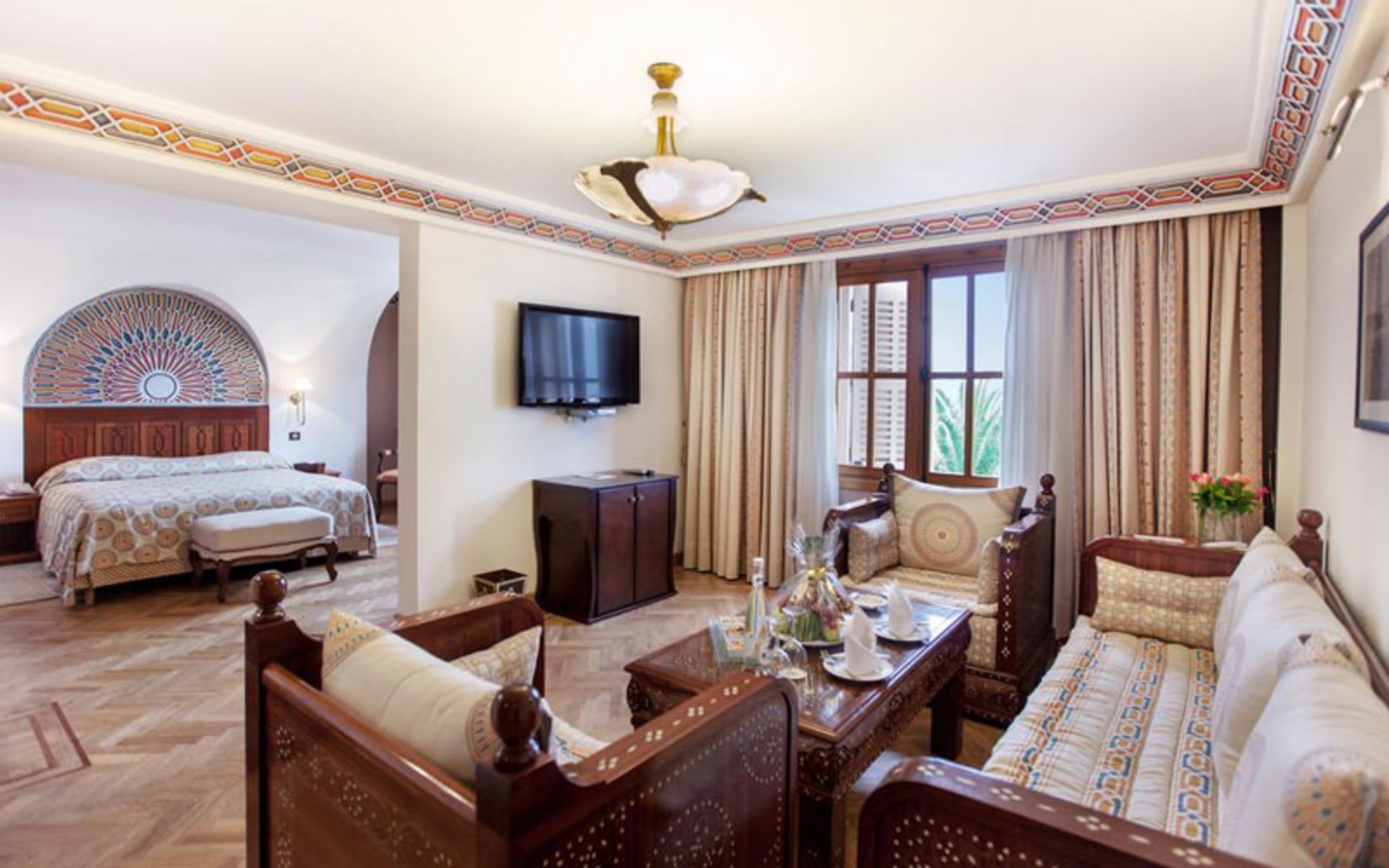 هتل گرند ویلا د فرنس (Grand Hotel Villa de France)