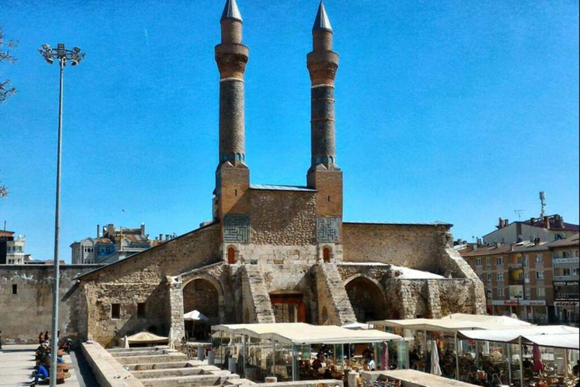 2018-6-ef546476-9b35-4439-8585-df58a8b59eb4