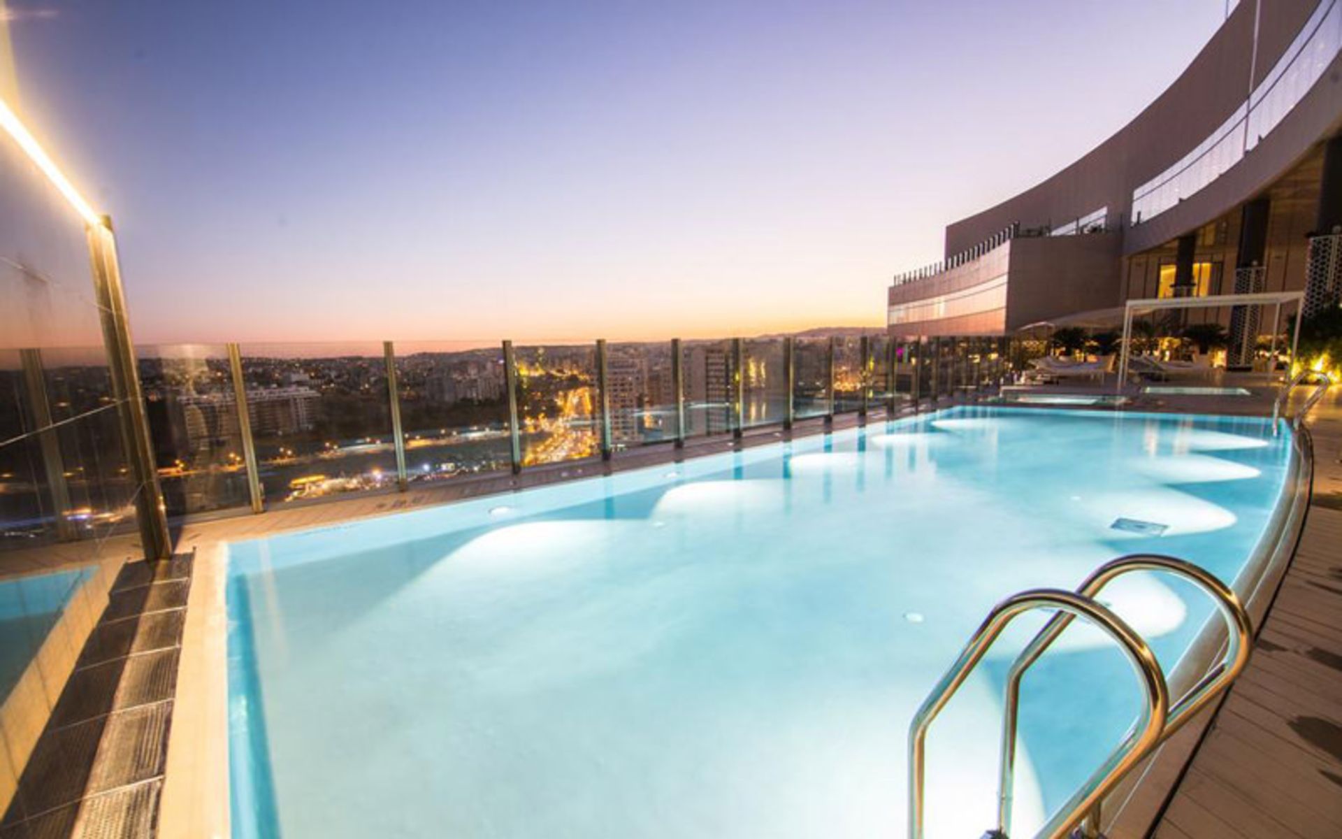 هتل هیلتون طنجه (Hilton Tanger City Center Hotel & Residences)