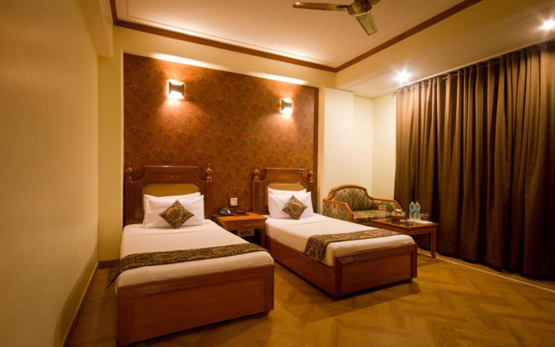 هتل سان استار گرند (Hotel Sunstar Grand)