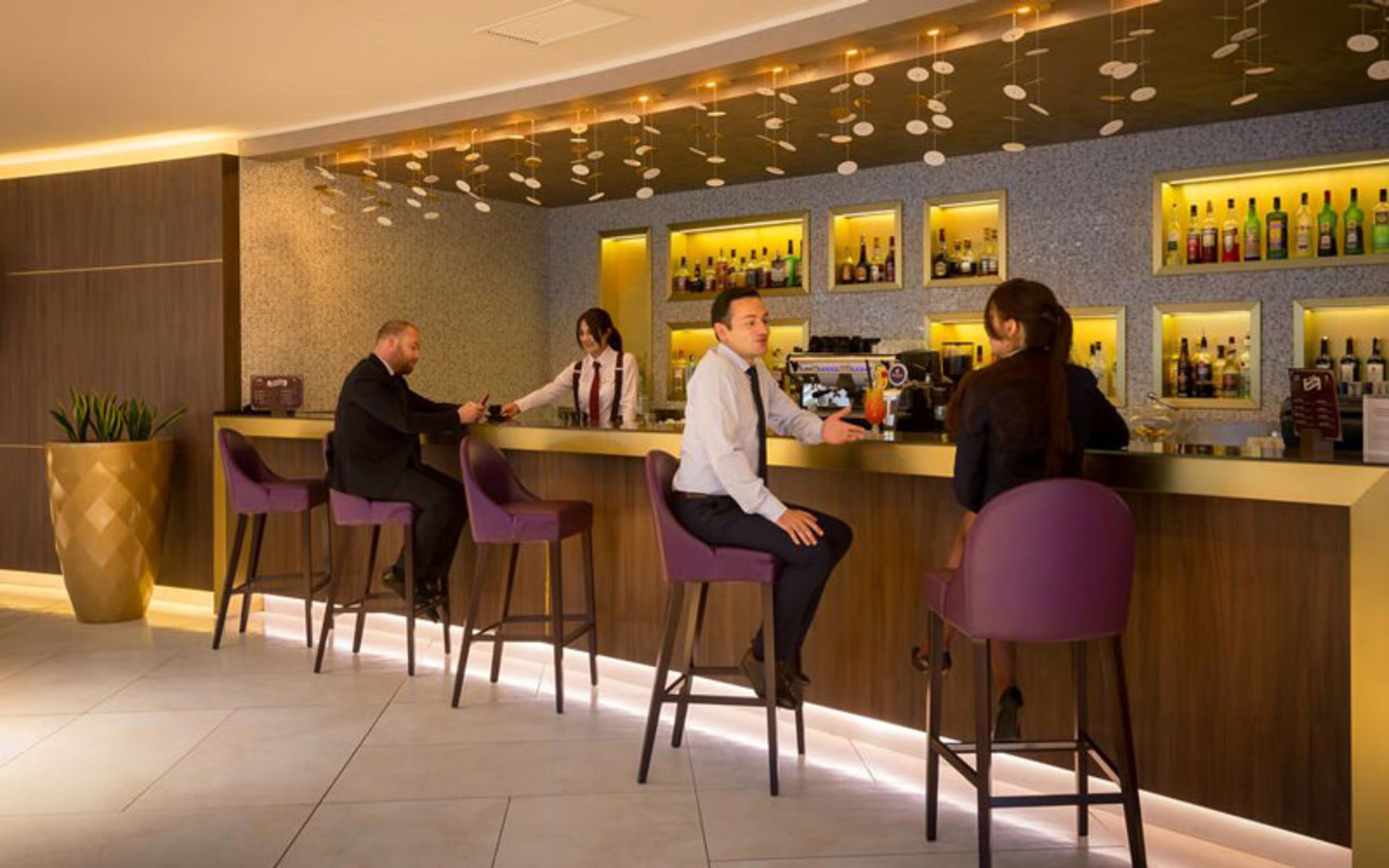 هتل دابل تری بای هیلتون ایروان سیتی سنتر (DoubleTree by Hilton Yerevan City Centre)