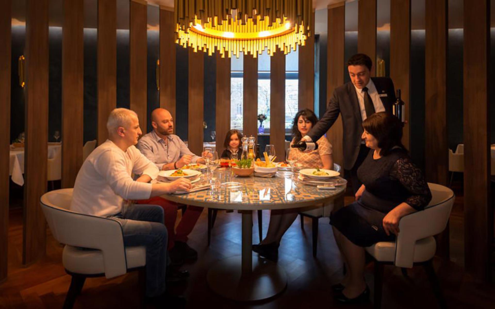 هتل دابل تری بای هیلتون ایروان سیتی سنتر (DoubleTree by Hilton Yerevan City Centre)