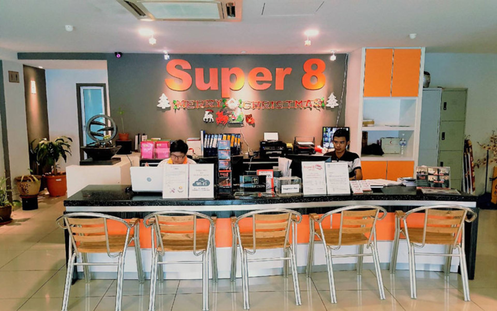 هتل سوپر ایت جورج تون (Super 8 Hotel Georgetown)