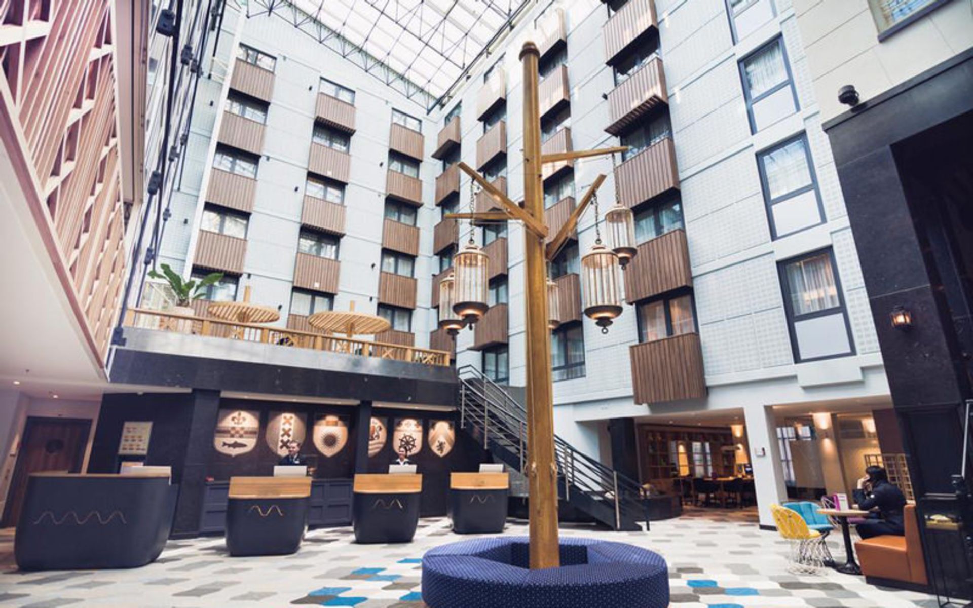 هتل رادیسون بلو آمستردام (Radisson Blu Hotel, Amsterdam)