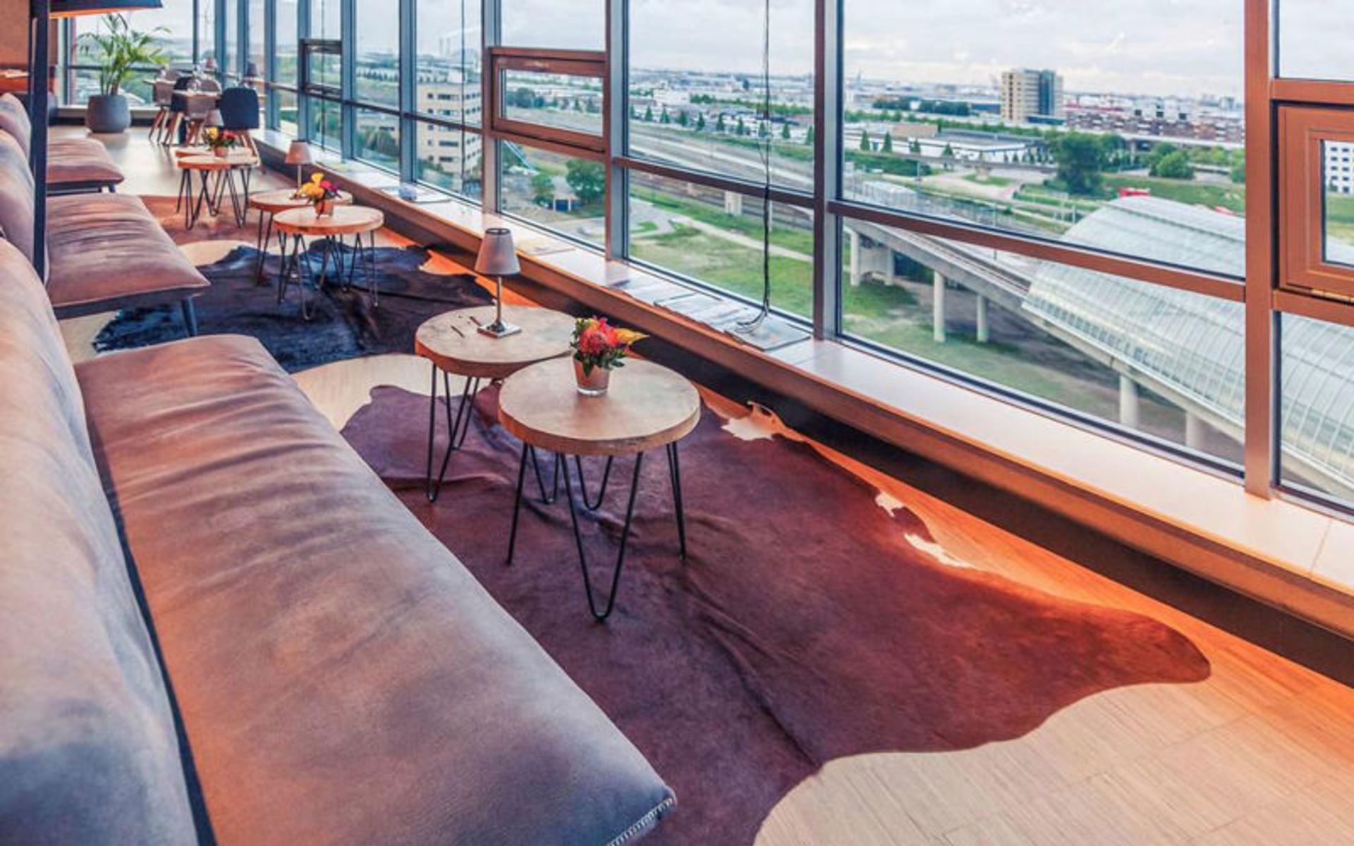 هتل مرکور آمستردام اسلوتردیک استیشن (Mercure Amsterdam Sloterdijk Station)