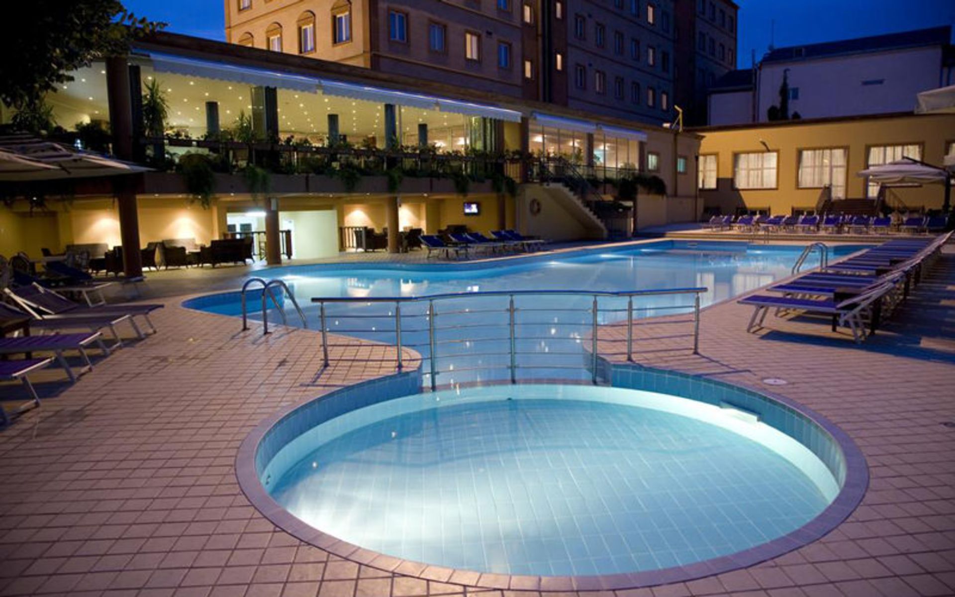 هتل بست وسترن کنگرس (Best Western Congress Hotel)
