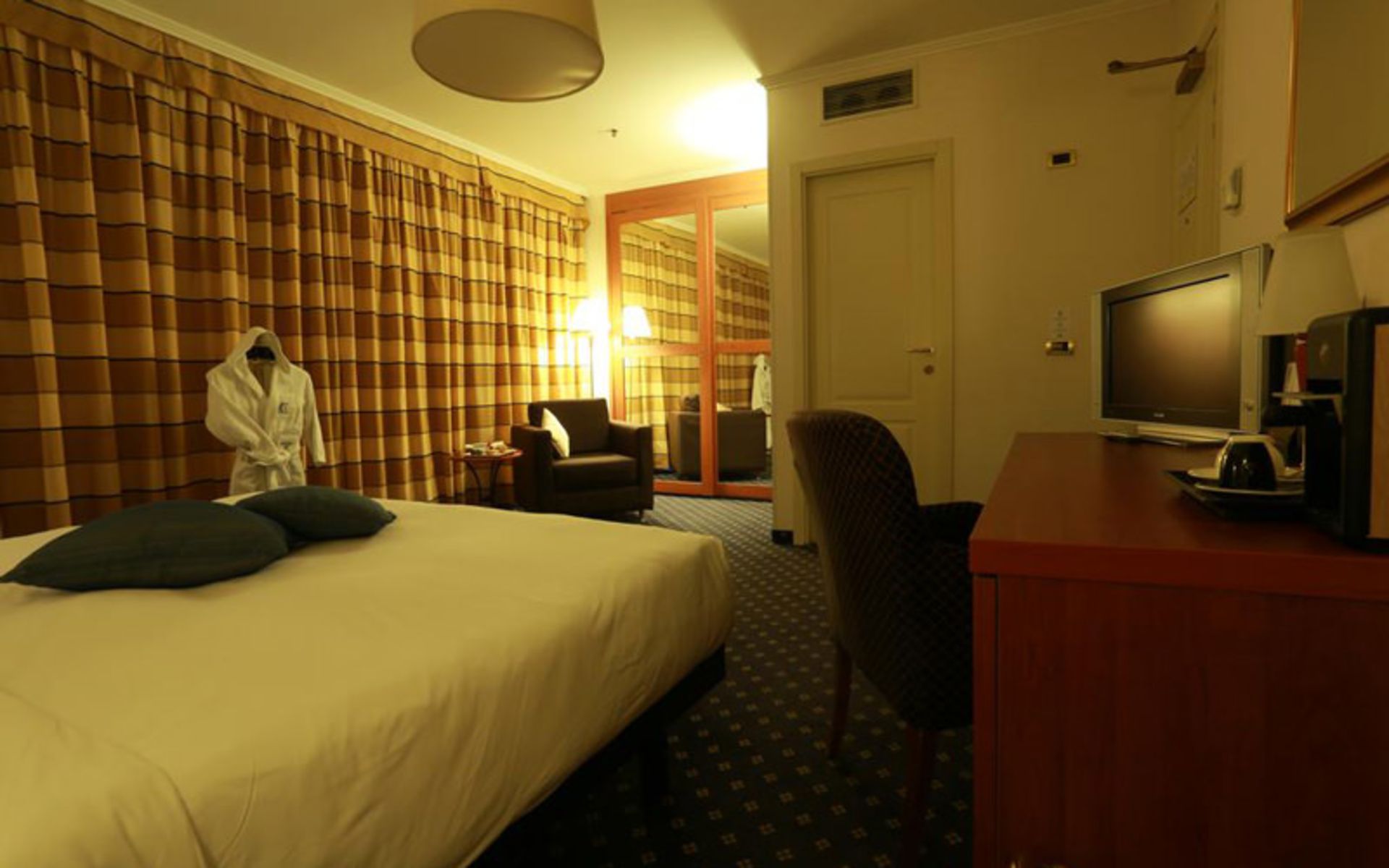 هتل بست وسترن کنگرس (Best Western Congress Hotel)