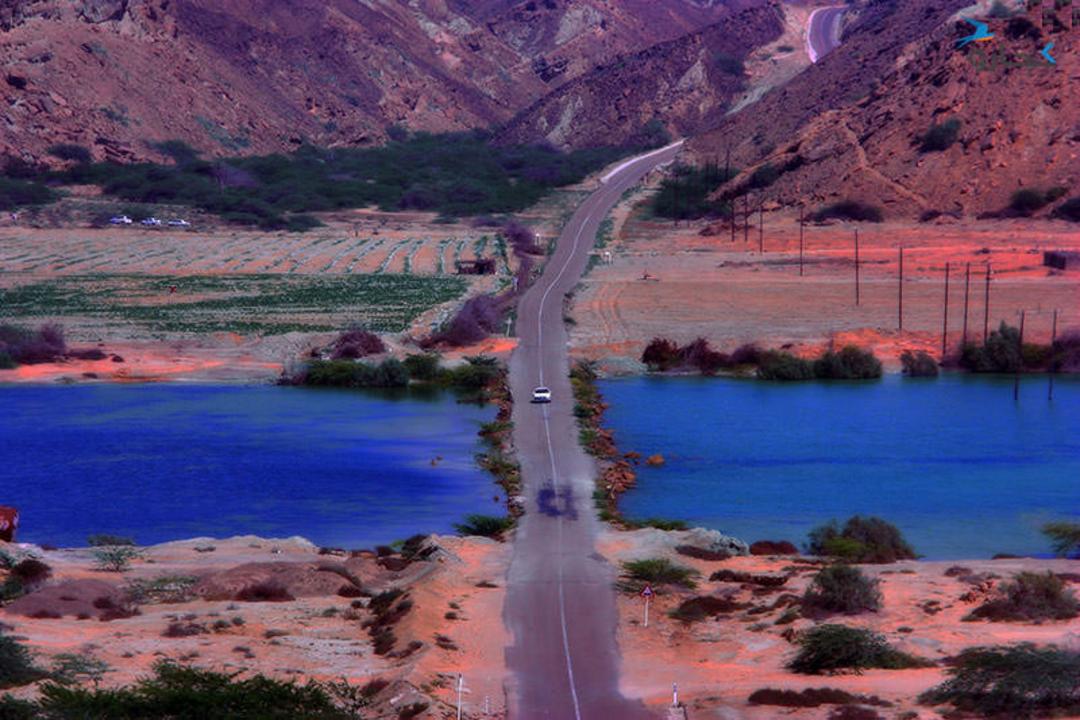 جاذبه های خلیج گواتر