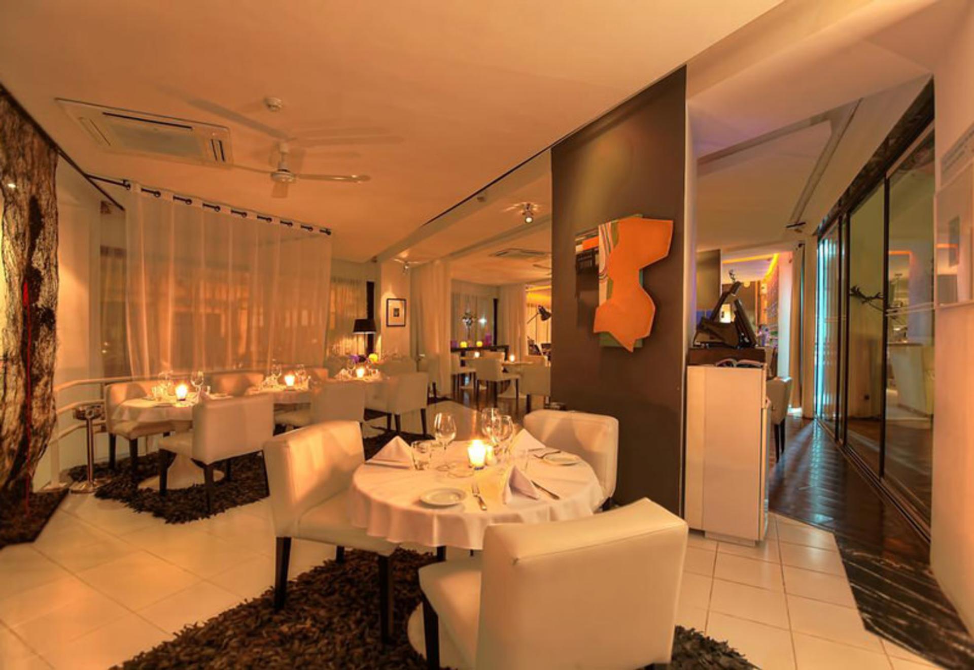 هتل باب (Bab Hotel)