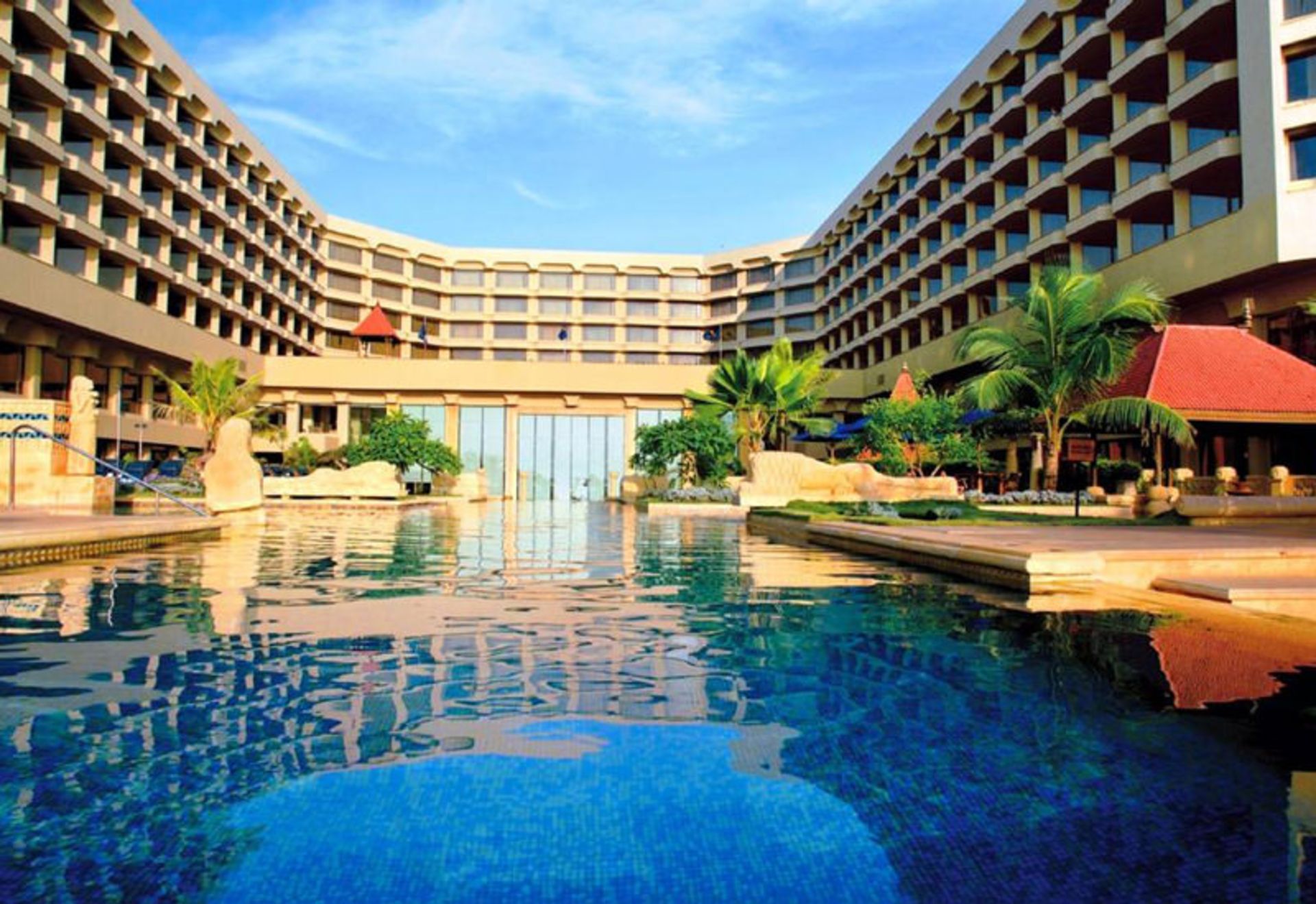 هتل جی دبلیو ماریوت بمبئی جوهو (JW Marriott Mumbai Juhu)