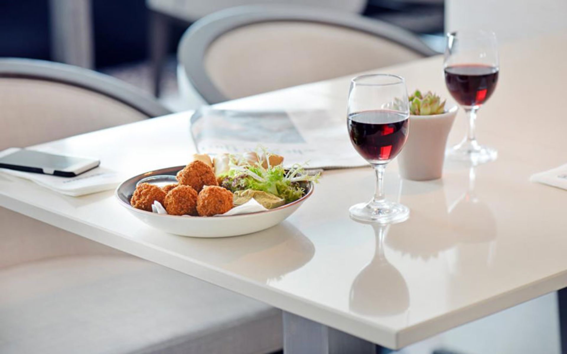 هتل شرایتون آمستردام ایرپورت اسخیپول (Sheraton Amsterdam Airport Schiphol)