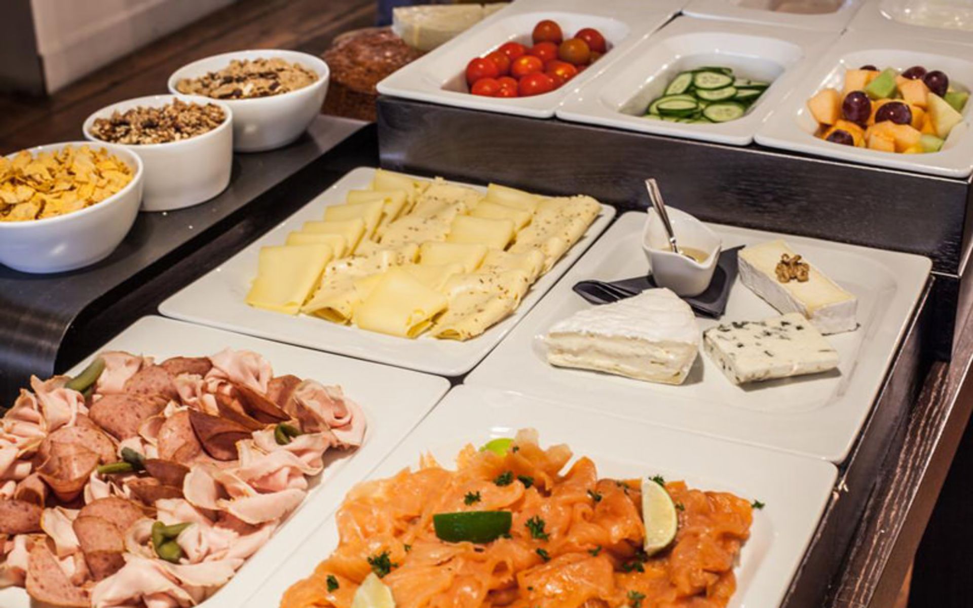 هتل دیکر ان تیجس فنیس (Dikker & Thijs Hotel)