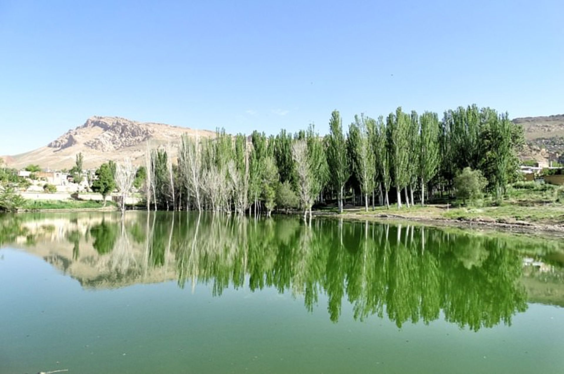 پارک دریاچه سمیرم