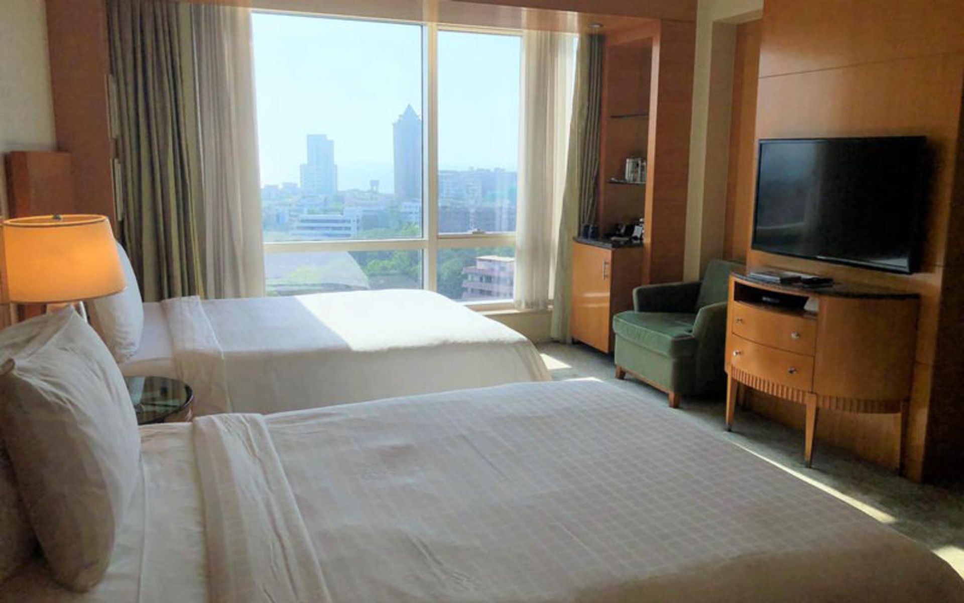 هتل فور سیزن بمبئی (Four Seasons Hotel Mumbai)