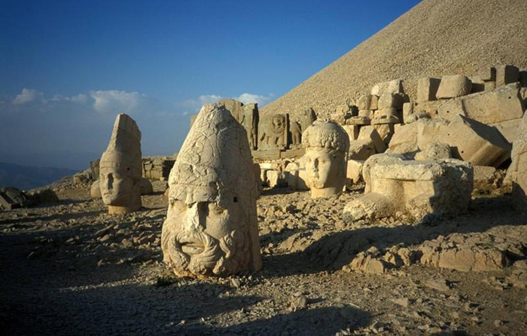 کوه نمرود