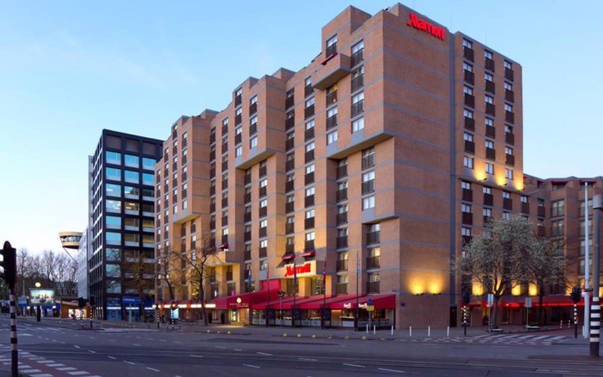 هتل آمستردام ماریوت (Amsterdam Marriott Hotel)