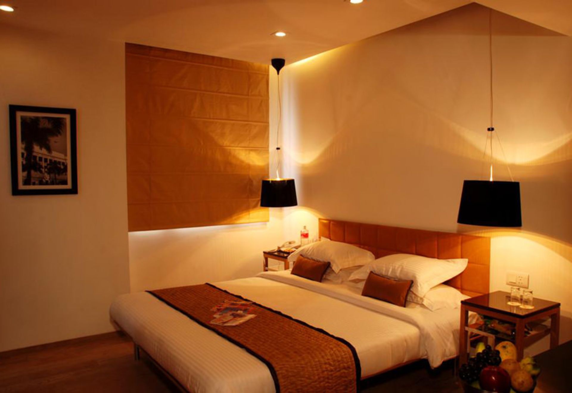 هتل پلس هایتز (Hotel Palace Heights)