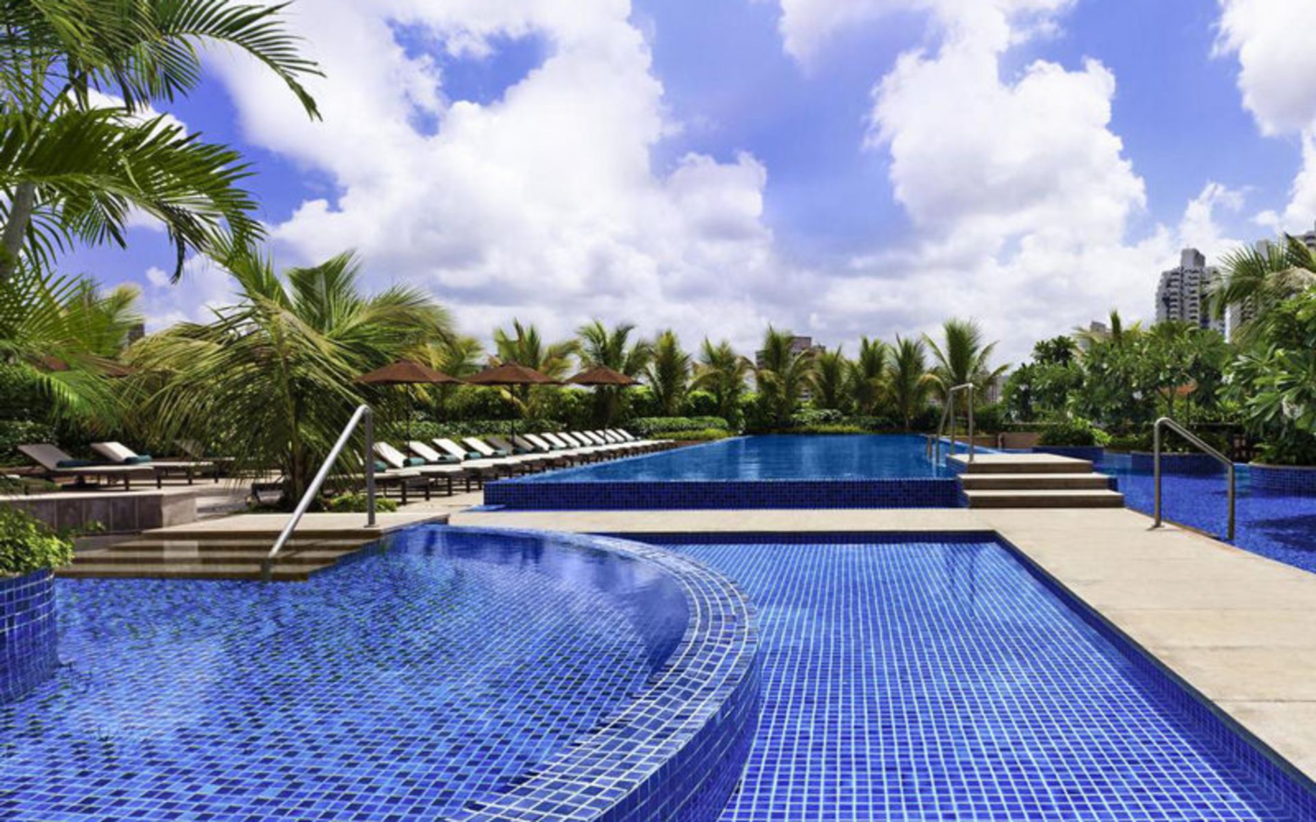 هتل وستین گاردن بمبئی (The Westin Mumbai Garden City)