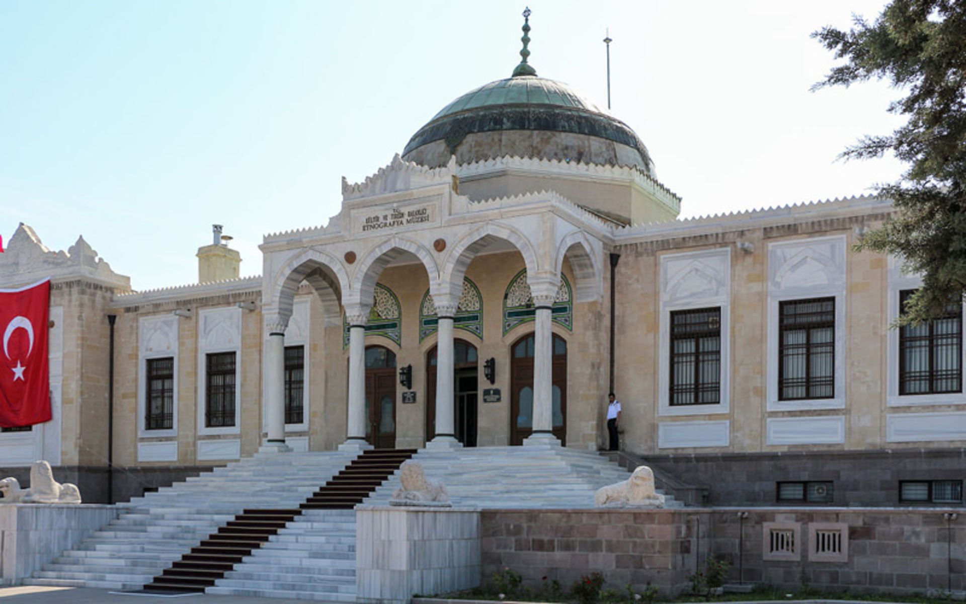 موزه فرهنگ آنکارا (Ethnography Museum of Ankara)