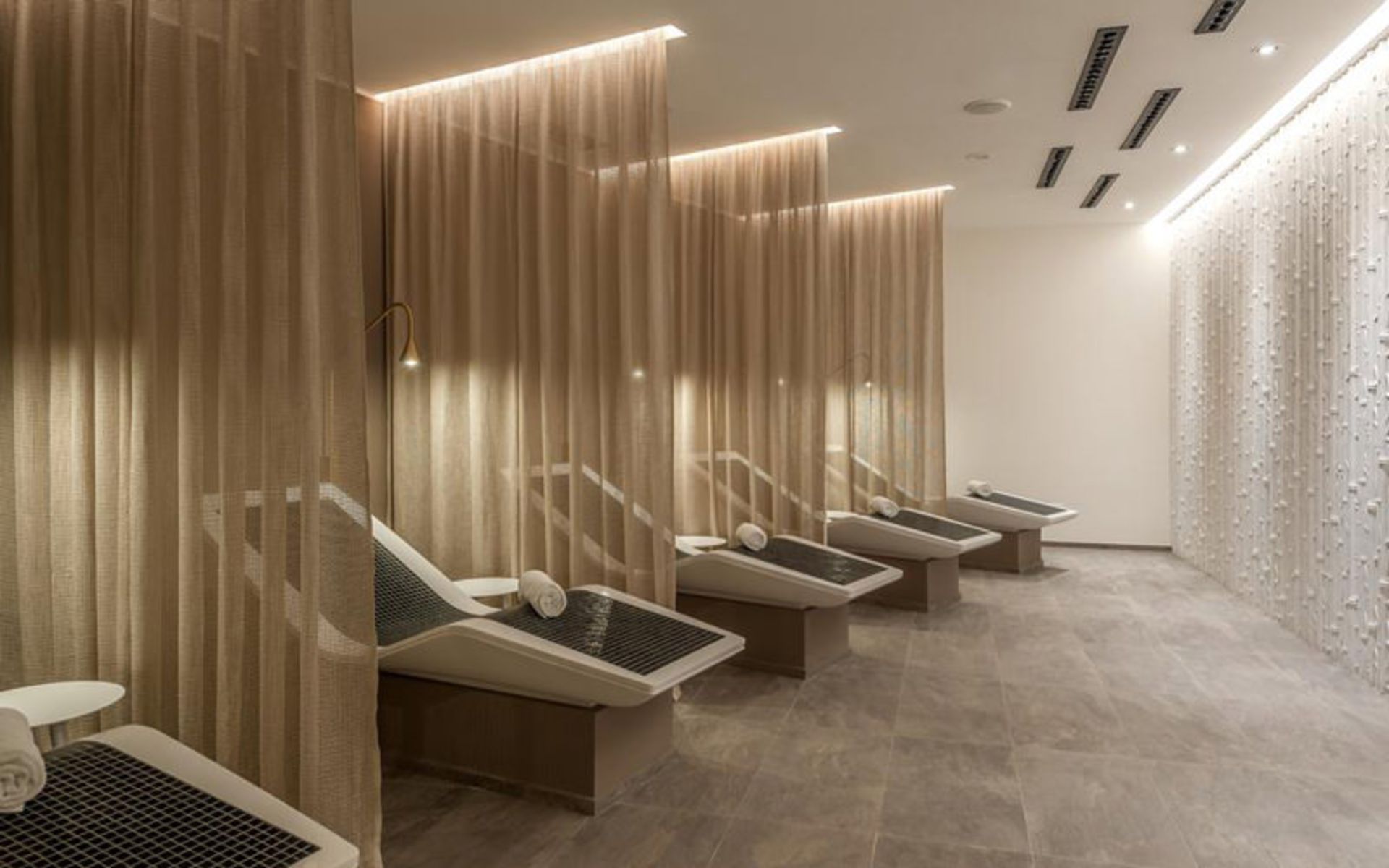 هتل دابل تری بای هیلتون ایروان سیتی سنتر (DoubleTree by Hilton Yerevan City Centre)