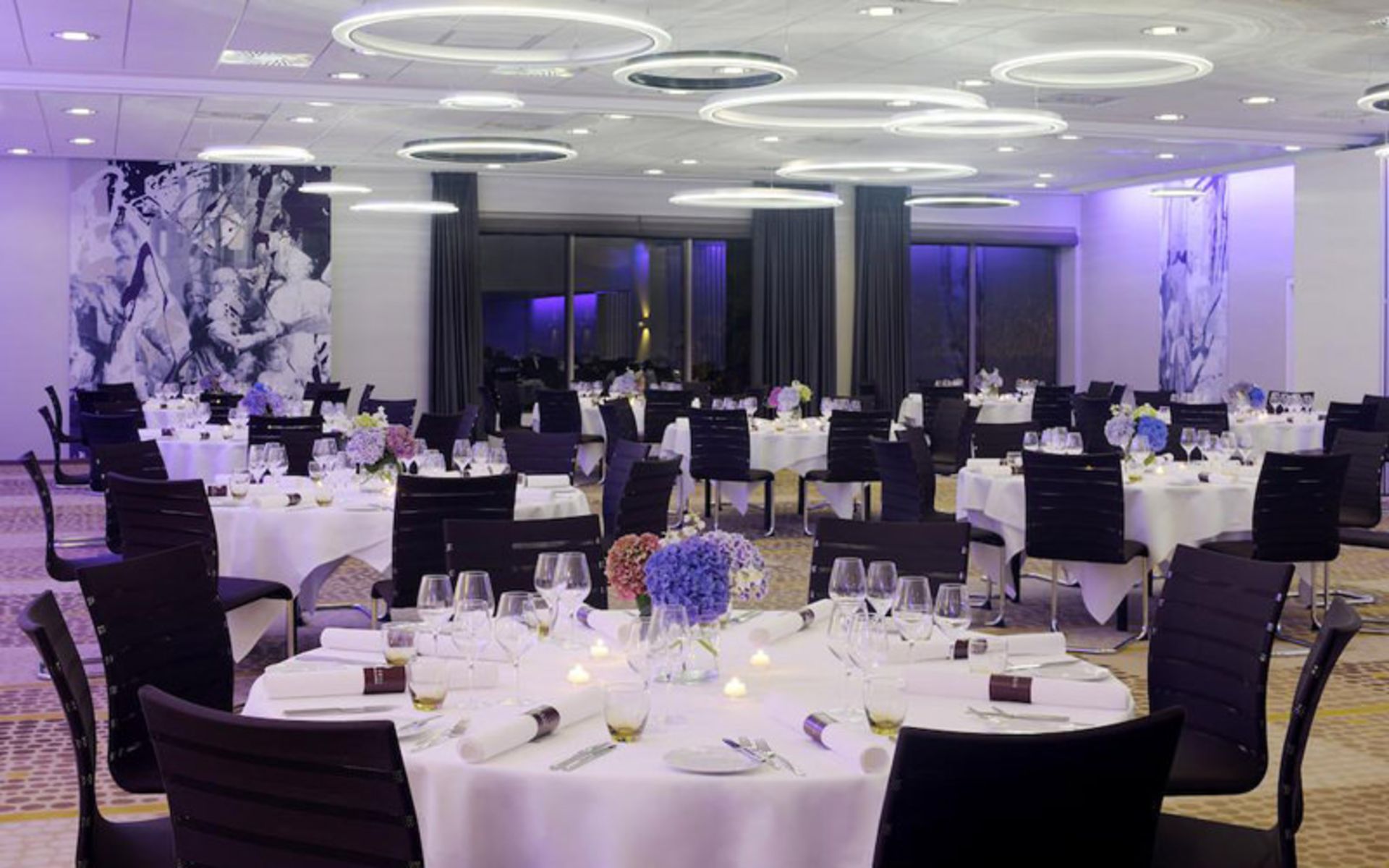 هتل آمستردام ماریوت (Amsterdam Marriott Hotel)