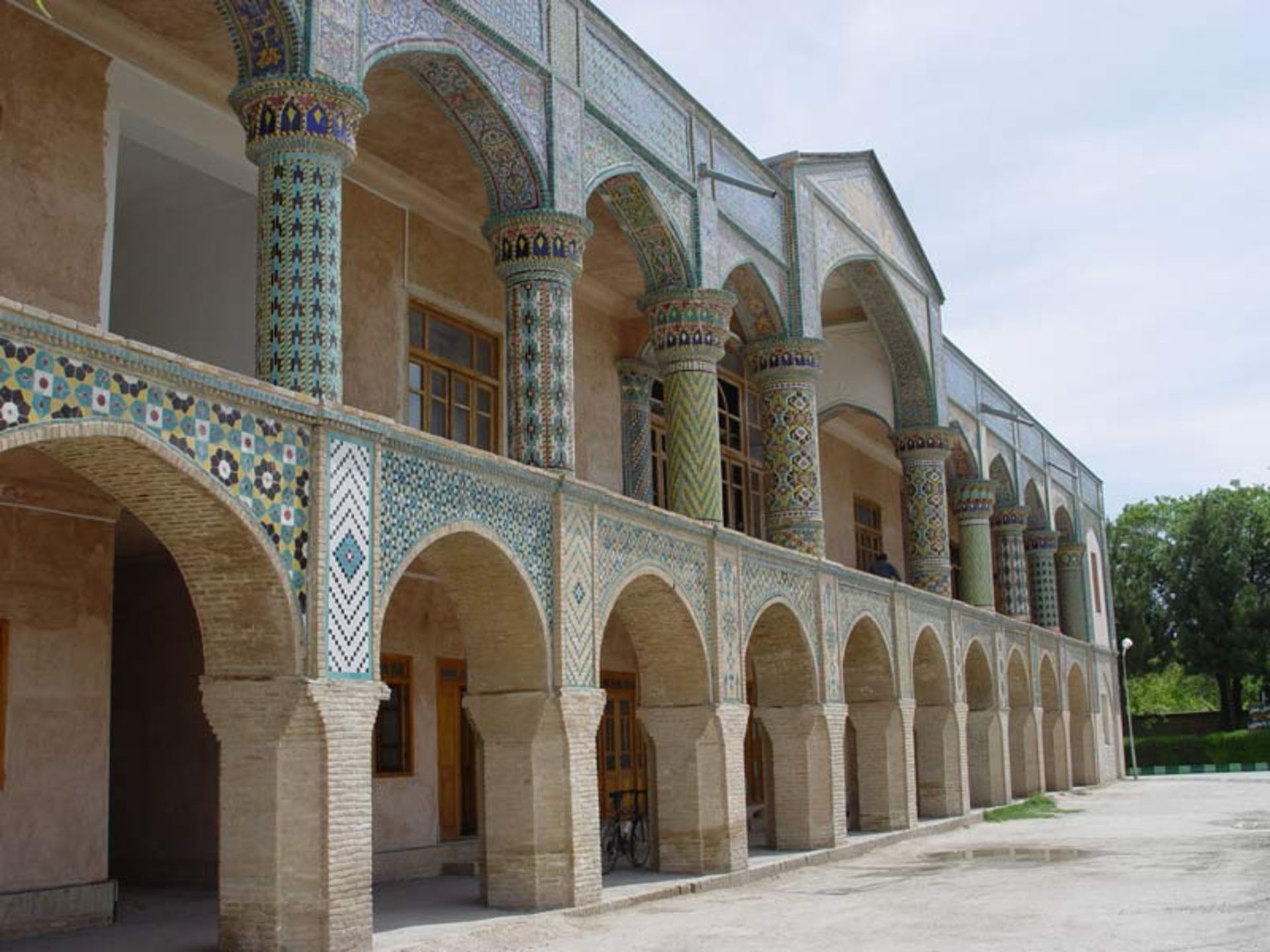 عمارت مفخم بجنورد