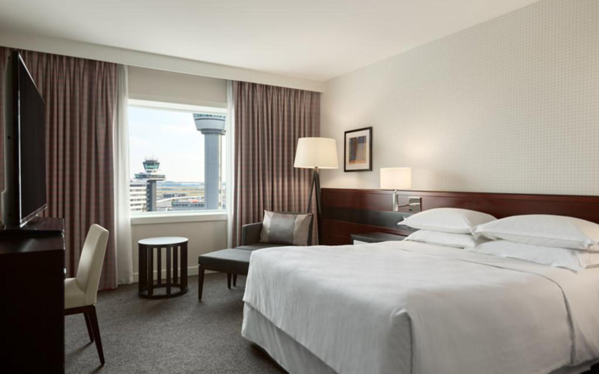 هتل شرایتون آمستردام ایرپورت اسخیپول (Sheraton Amsterdam Airport Schiphol)