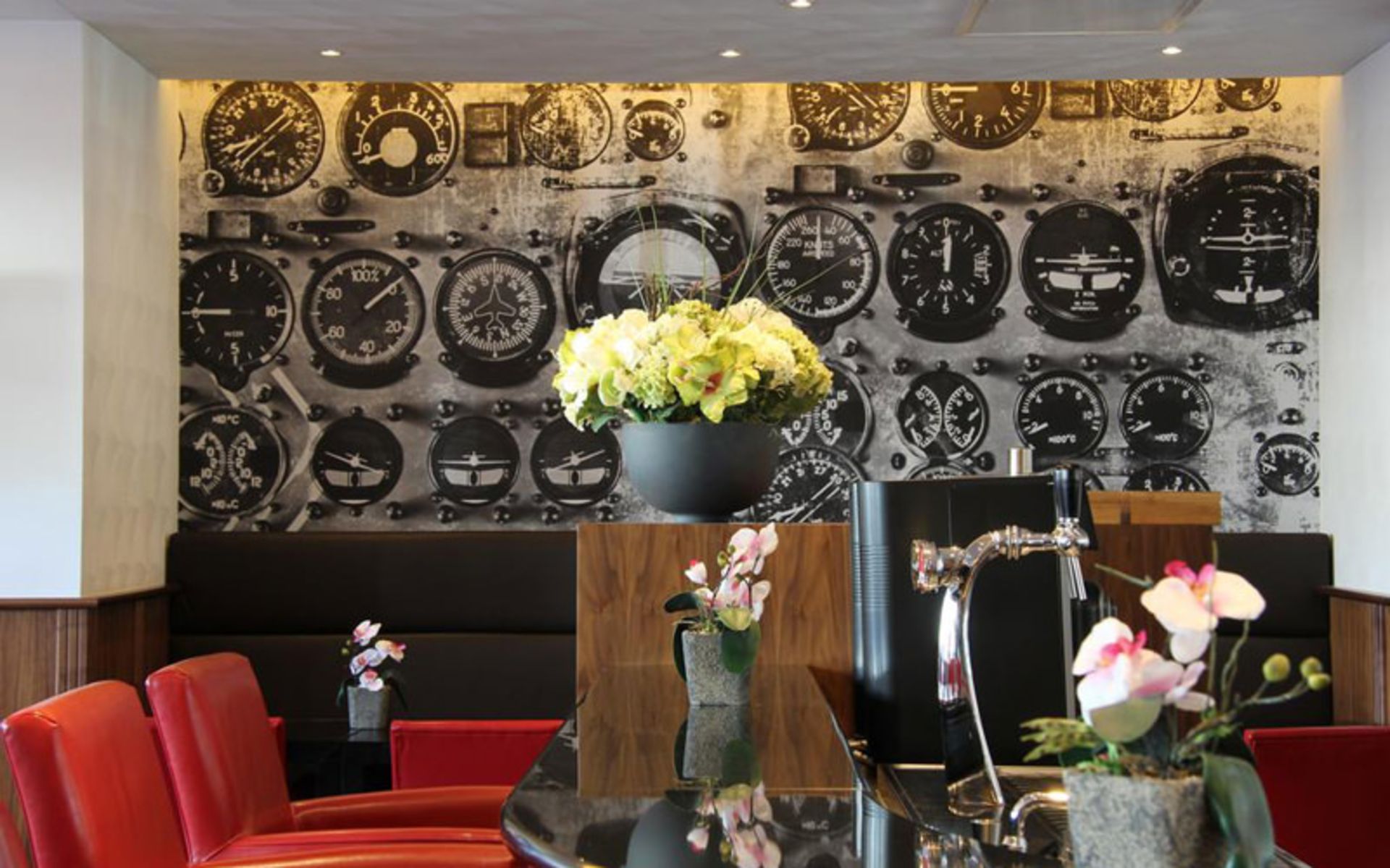 هتل باستین آمستردام ایرپورت (Bastion Hotel Amsterdam Airport)