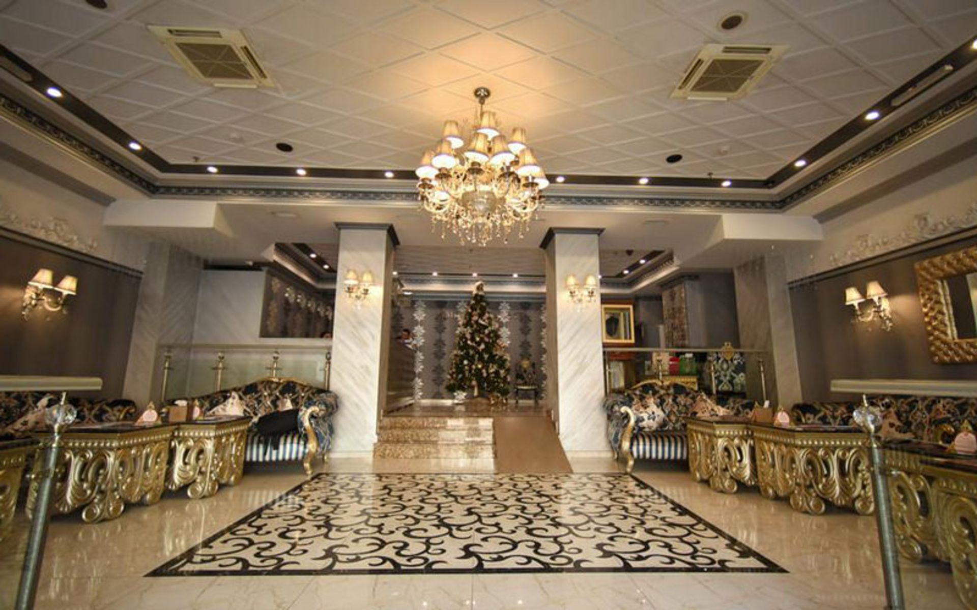 هتل امپریال پالاس ایروان (Imperial Palace Hotel Yerevan)