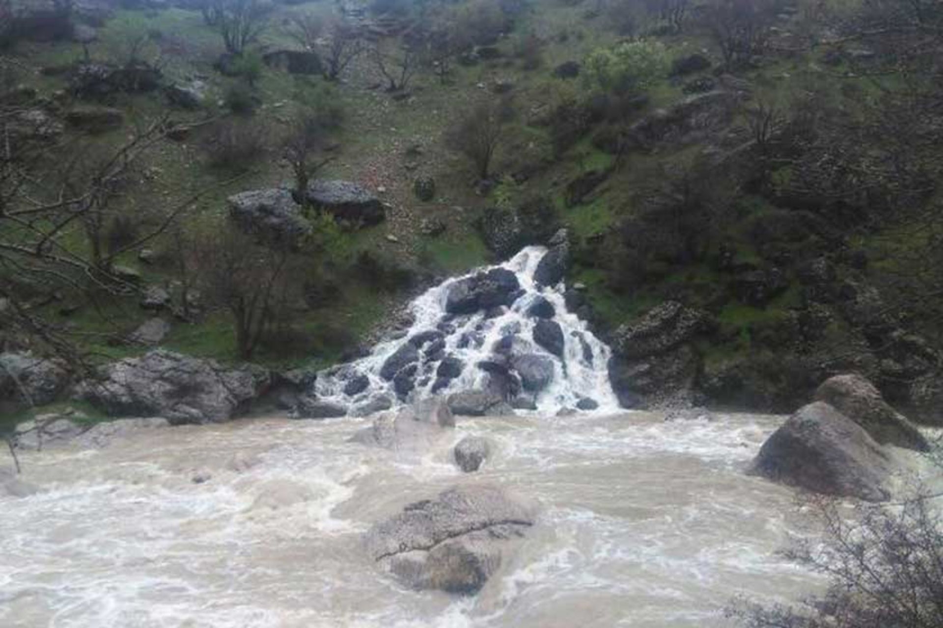 آبشار تنگی ور