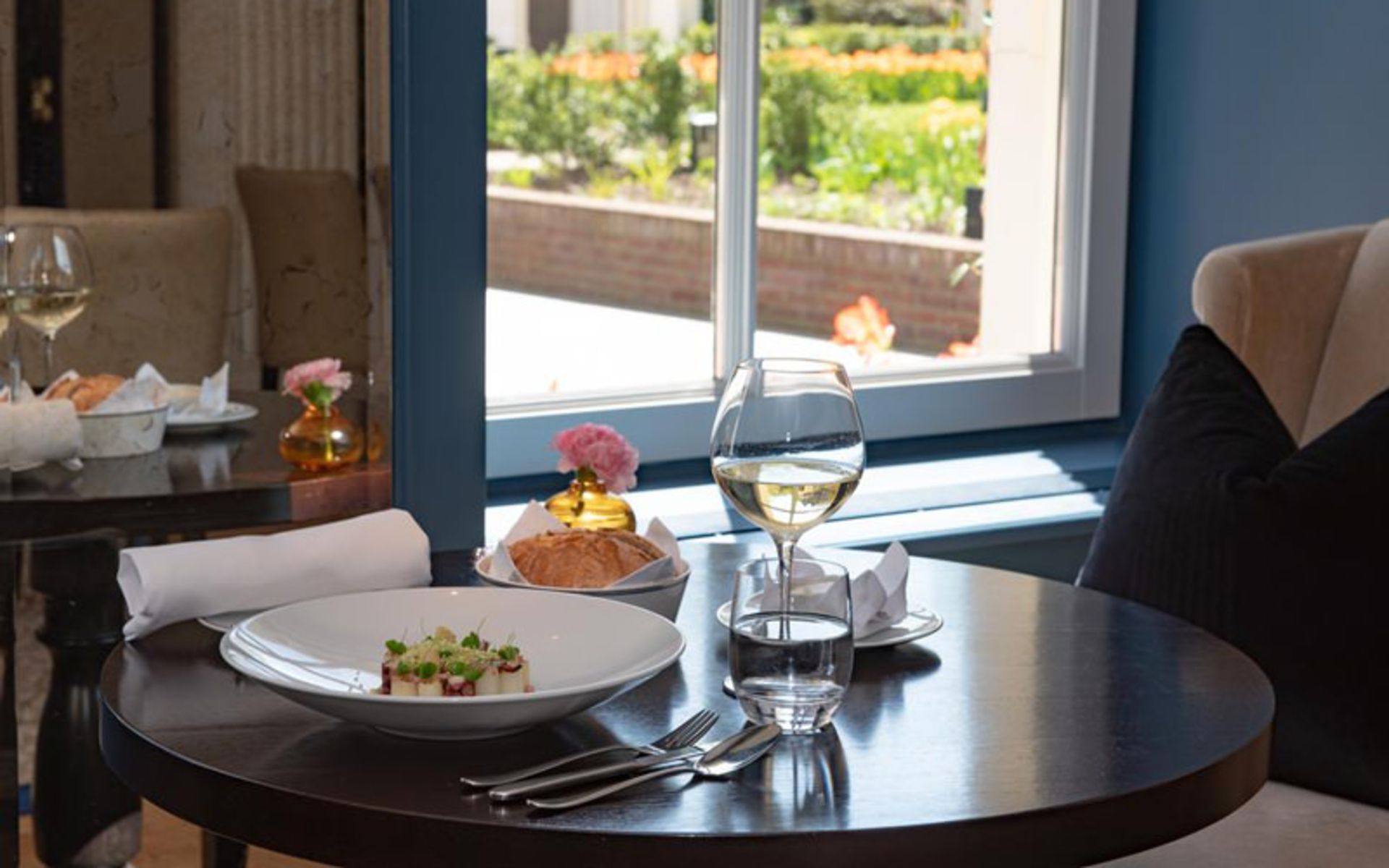 هتل والدورف آستوریا آمستردام (Waldorf Astoria Amsterdam)