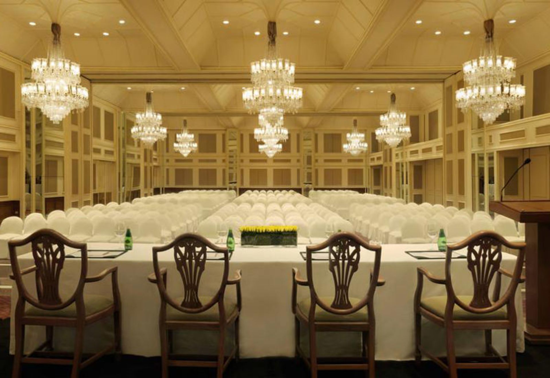 هتل تریدنت نریمان پوینت (Trident Nariman Point)