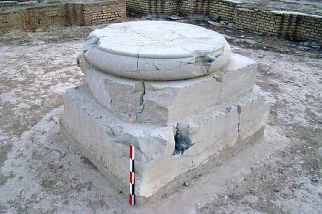 کاخ کوروش