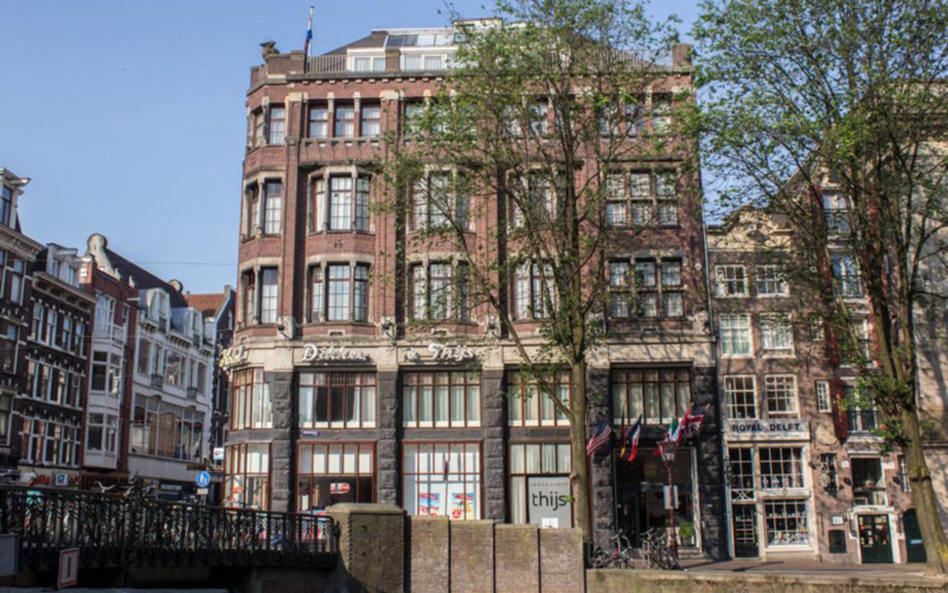 هتل دیکر ان تیجس فنیس (Dikker & Thijs Hotel)